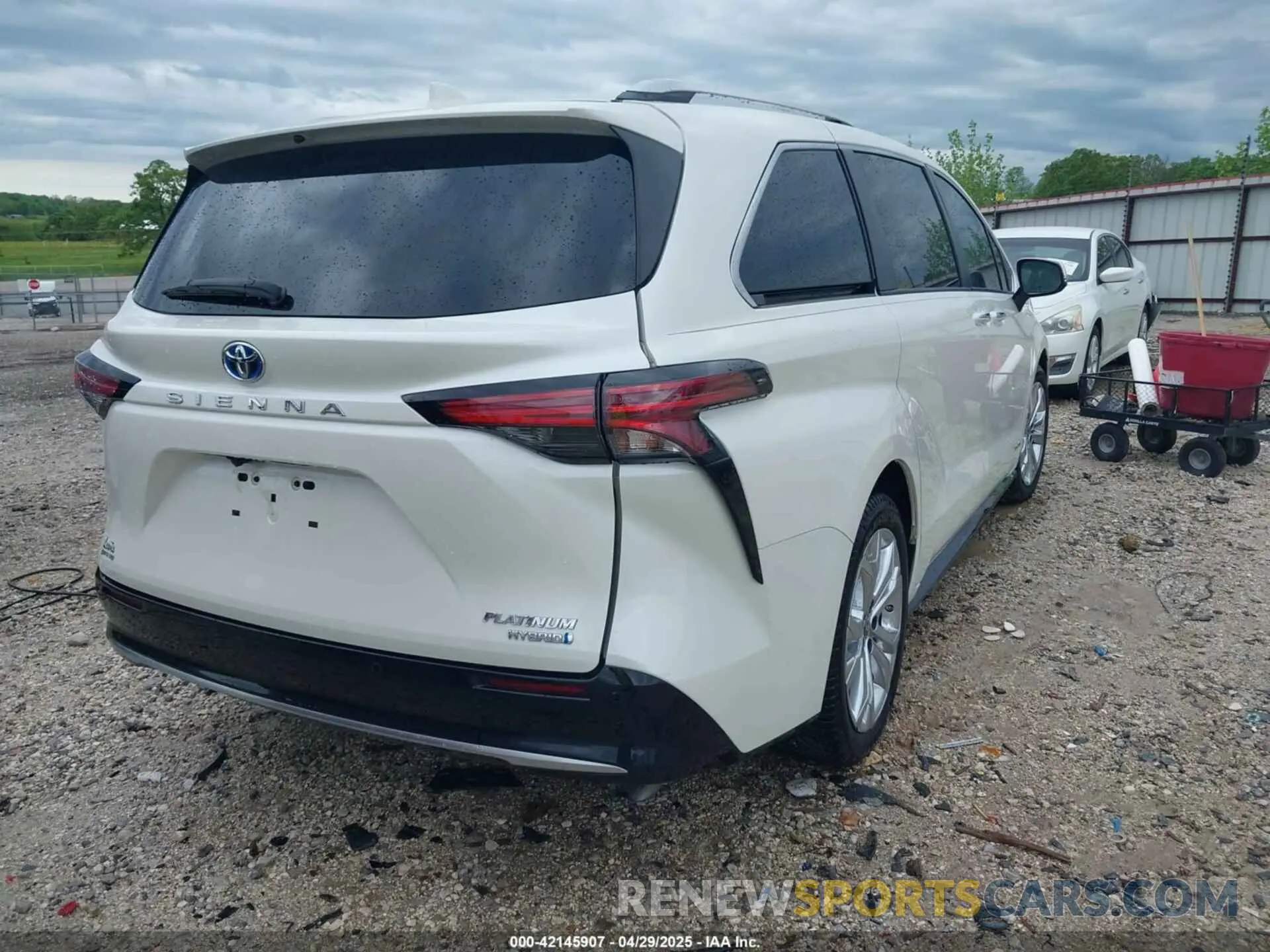 4 Фотография поврежденного автомобиля 5TDERKEC9MS022771 TOYOTA SIENNA 2021