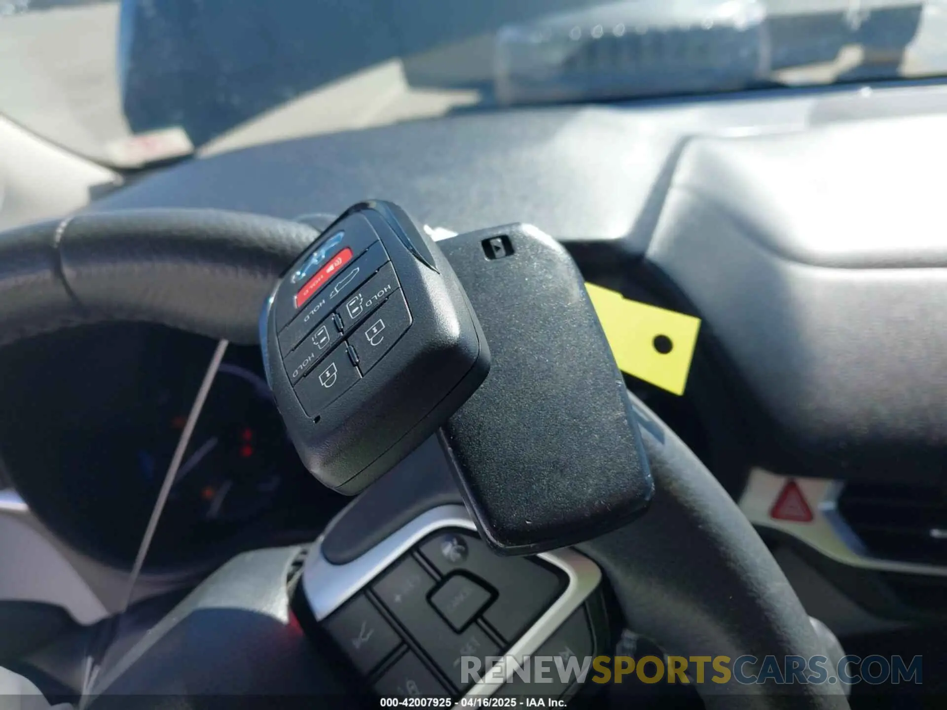 11 Фотография поврежденного автомобиля 5TDJRKEC2MS023873 TOYOTA SIENNA 2021