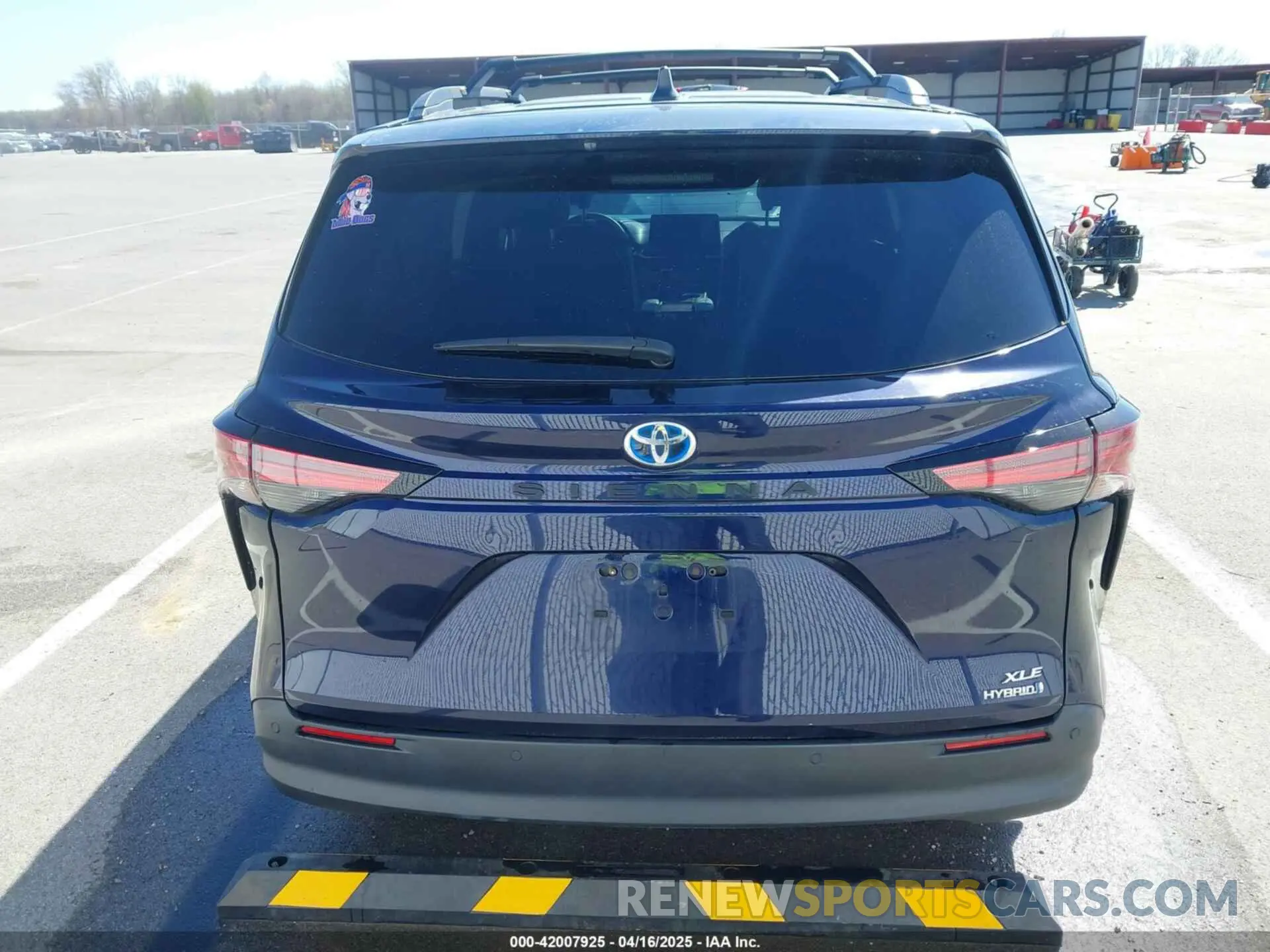16 Фотография поврежденного автомобиля 5TDJRKEC2MS023873 TOYOTA SIENNA 2021