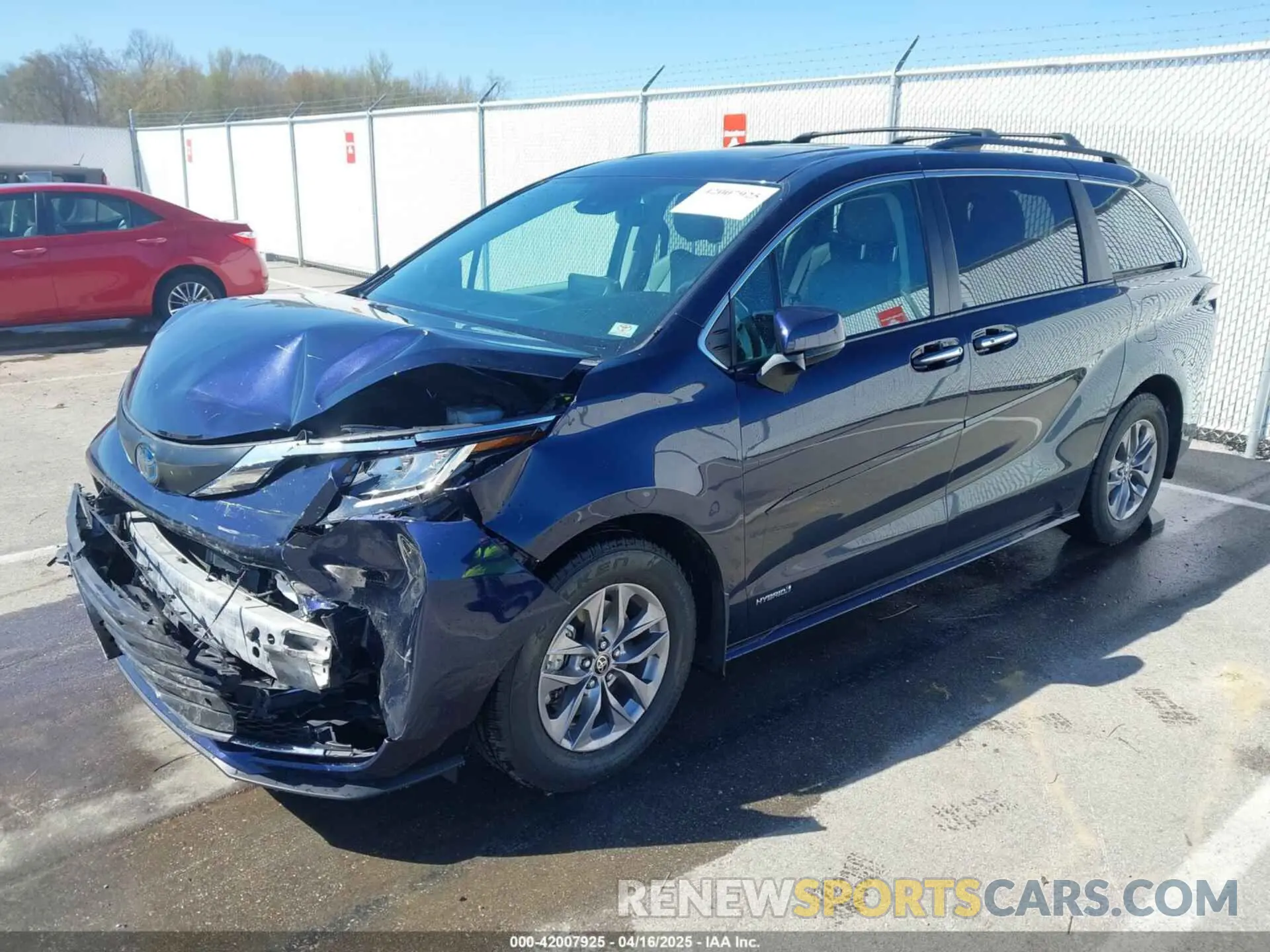 2 Фотография поврежденного автомобиля 5TDJRKEC2MS023873 TOYOTA SIENNA 2021