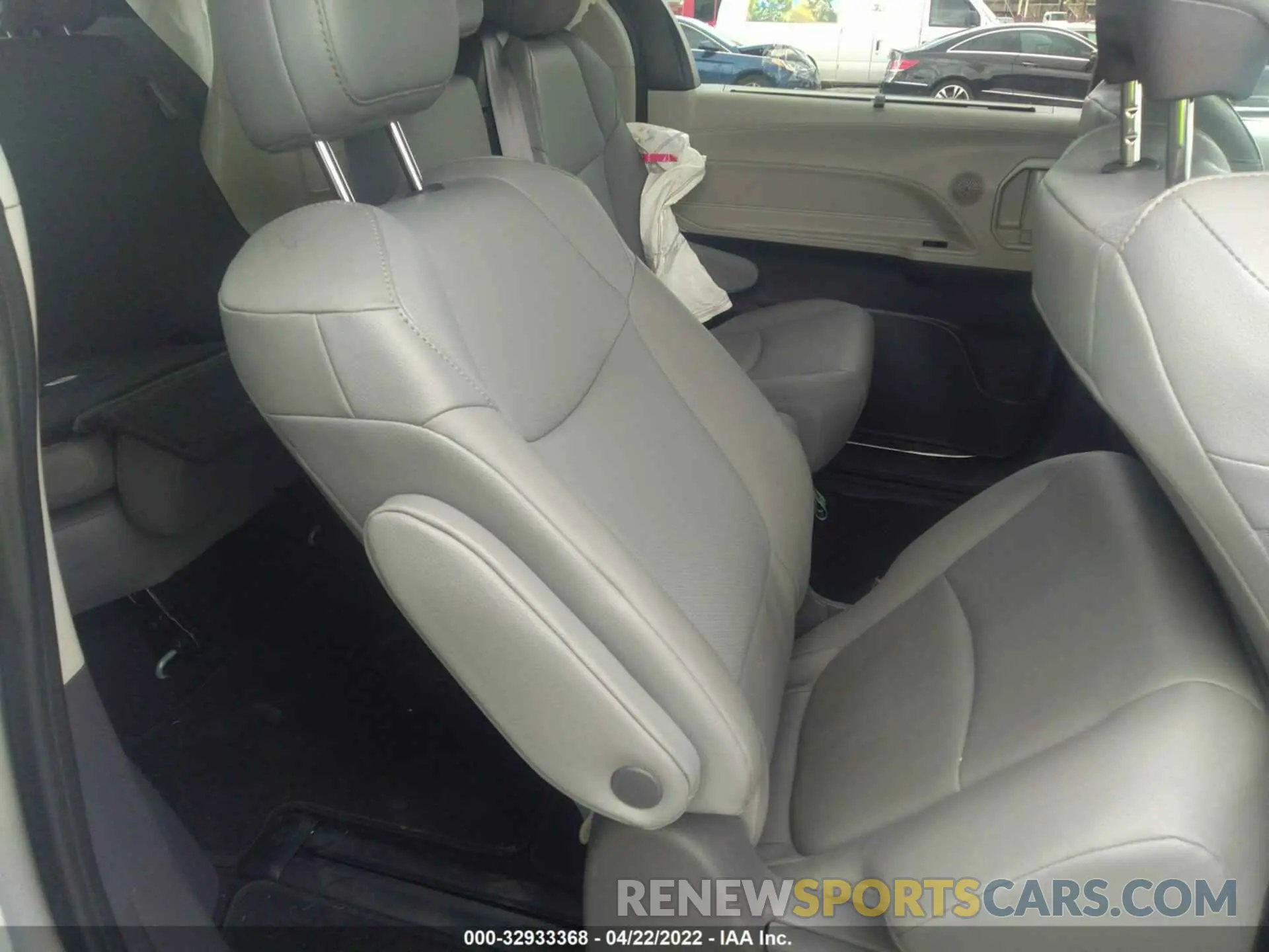 8 Фотография поврежденного автомобиля 5TDJRKEC4MS062660 TOYOTA SIENNA 2021