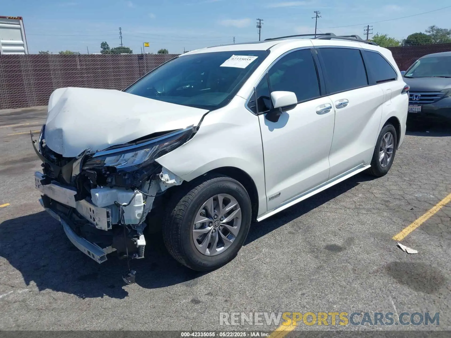 2 Фотография поврежденного автомобиля 5TDJRKEC8MS032240 TOYOTA SIENNA 2021