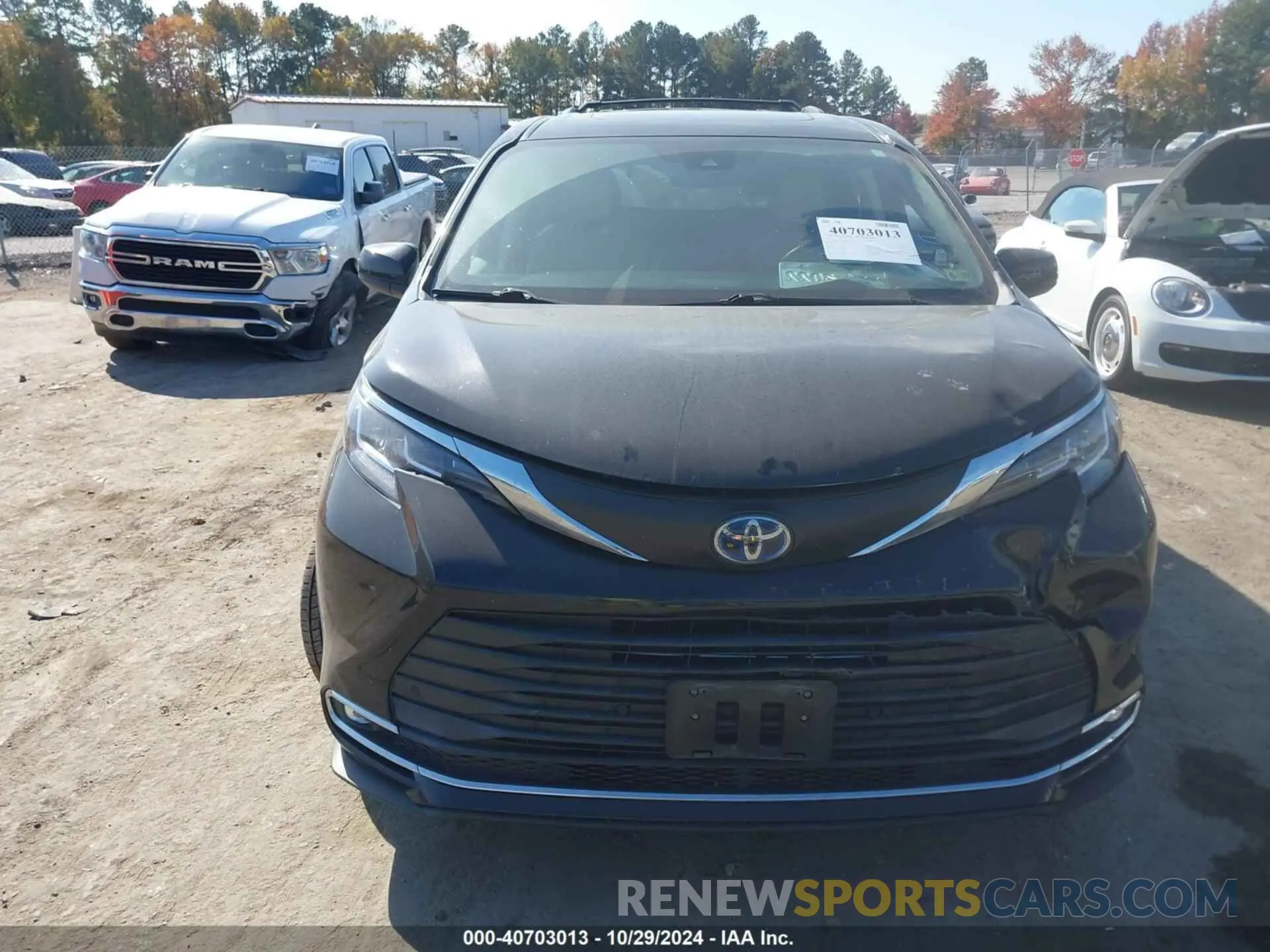 12 Photograph of a damaged car 5TDJSKFC1MS024418 TOYOTA SIENNA 2021
