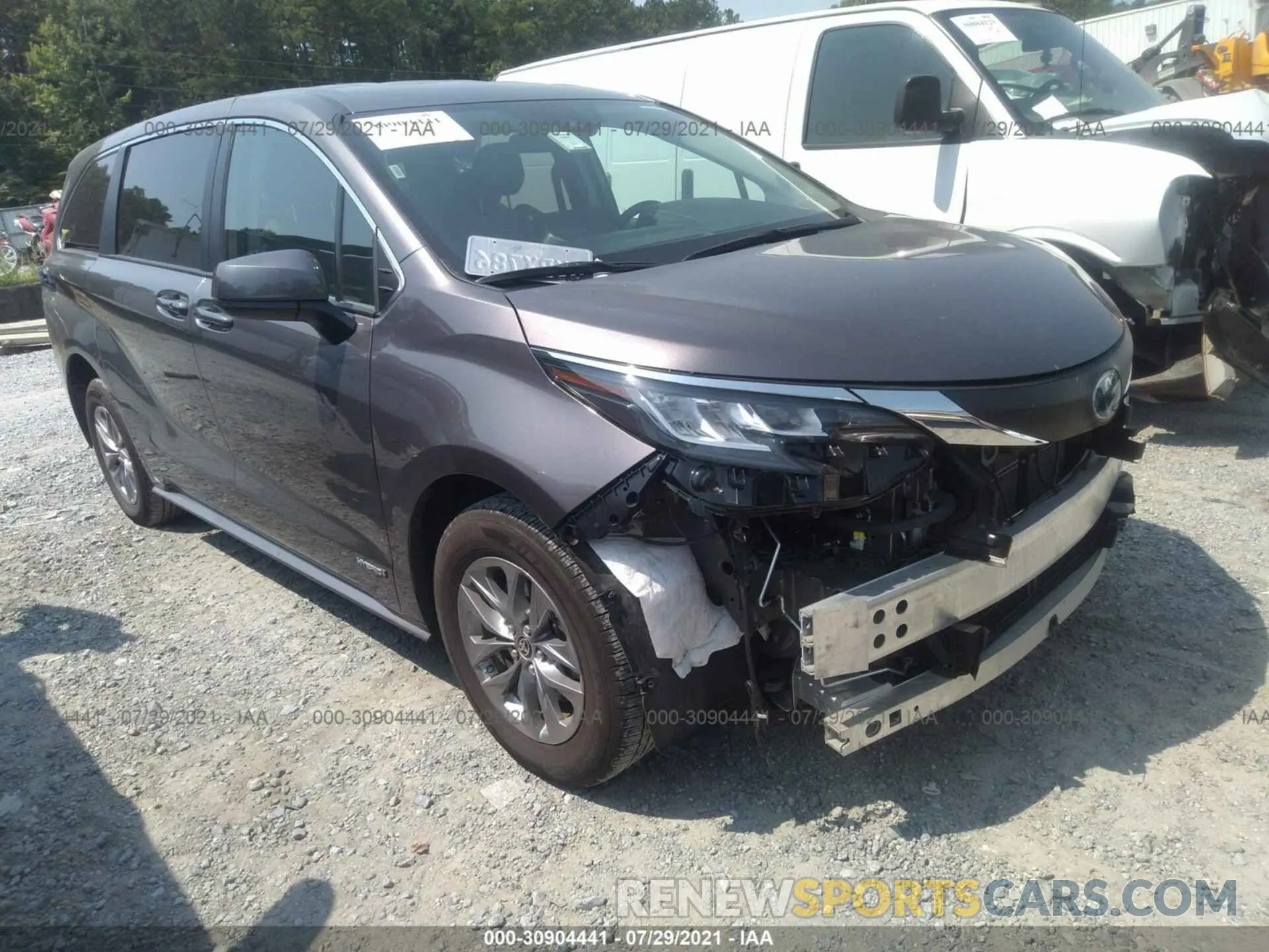 1 Photograph of a damaged car 5TDKRKEC3MS029265 TOYOTA SIENNA 2021