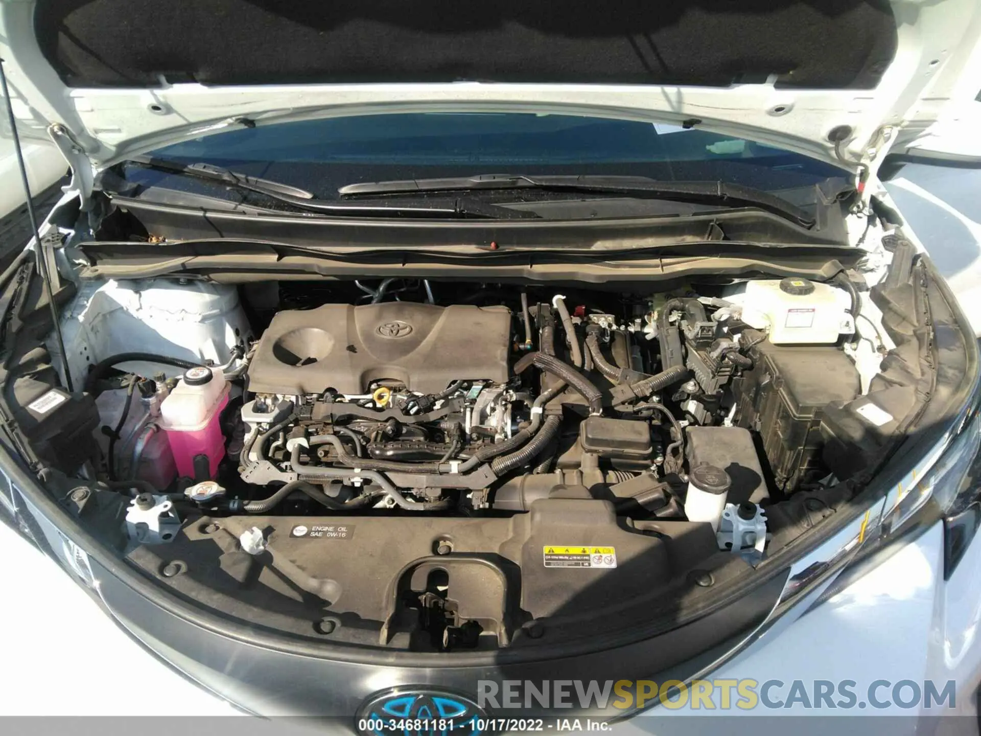 10 Photograph of a damaged car 5TDKRKEC3MS072178 TOYOTA SIENNA 2021