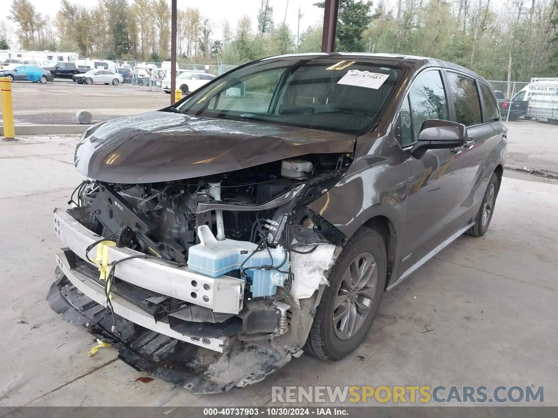 2 Photograph of a damaged car 5TDKRKEC5MS016873 TOYOTA SIENNA 2021