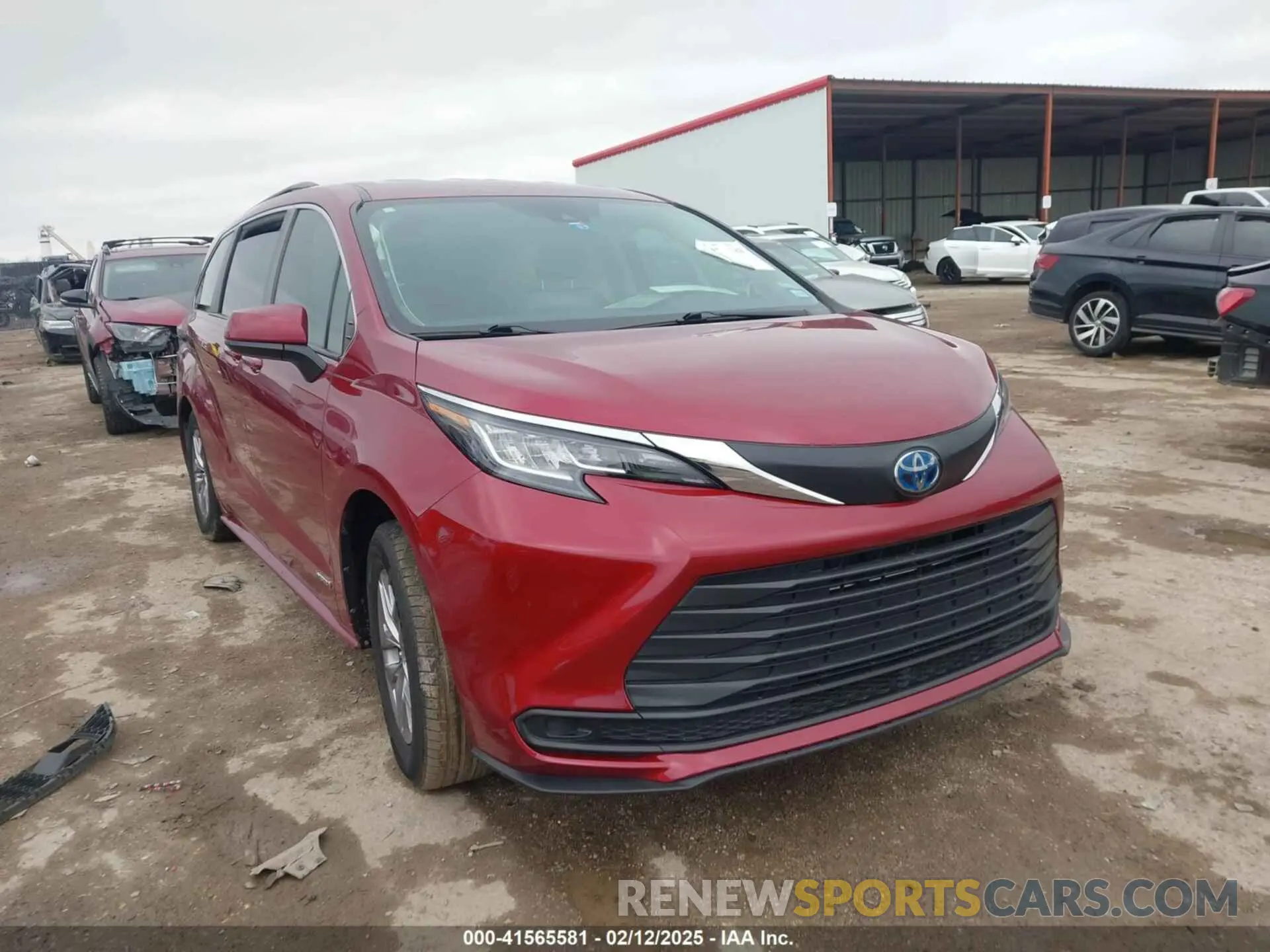 1 Фотография поврежденного автомобиля 5TDKRKEC5MS025881 TOYOTA SIENNA 2021