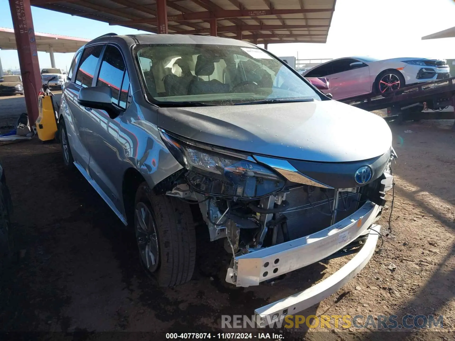 1 Фотография поврежденного автомобиля 5TDKRKEC5MS074756 TOYOTA SIENNA 2021