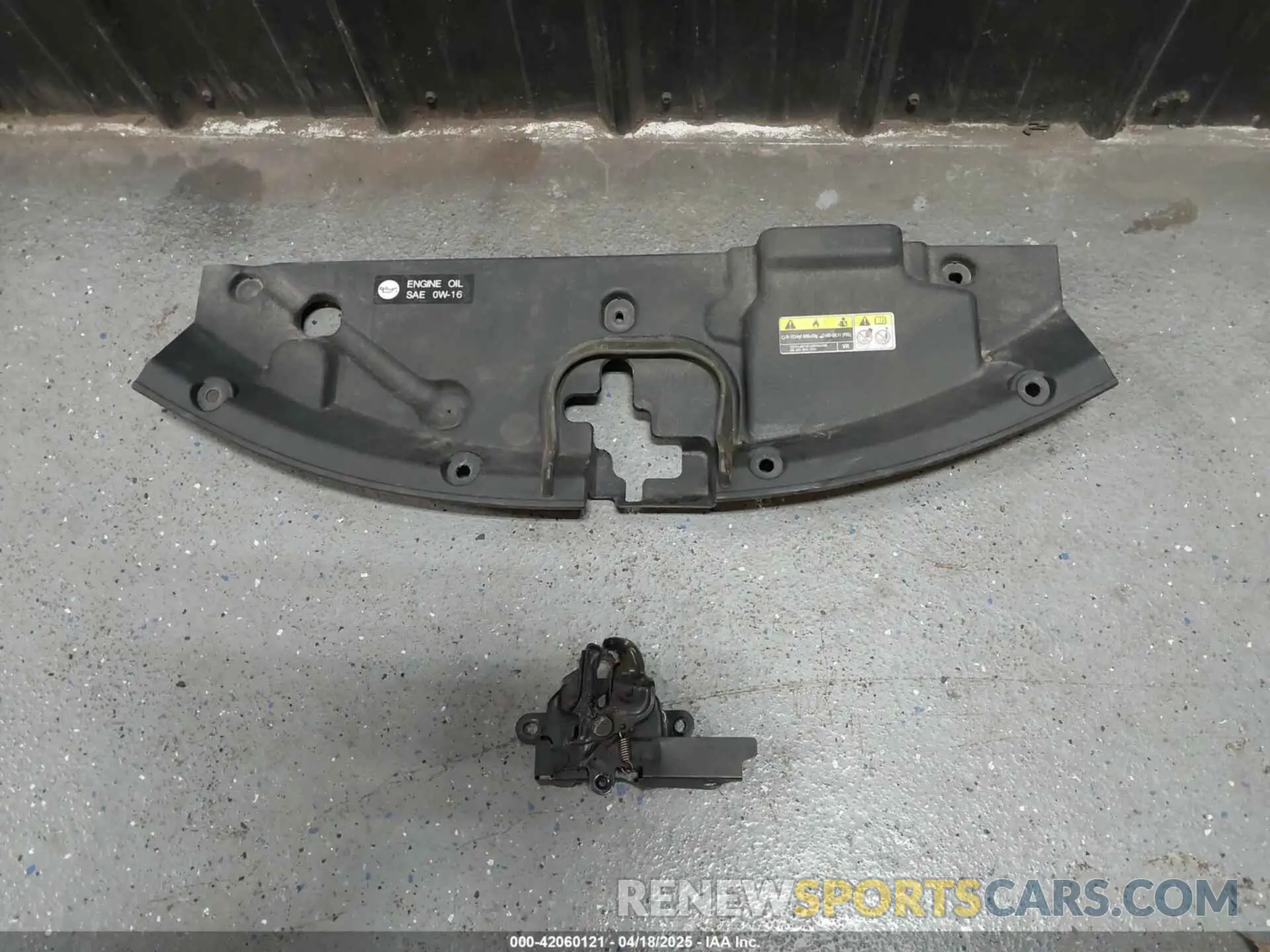 12 Photograph of a damaged car 5TDKRKECXMS027593 TOYOTA SIENNA 2021