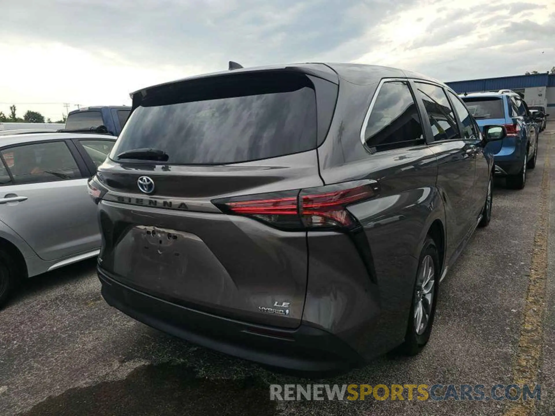 15 Photograph of a damaged car 5TDKSKFC8MS022217 TOYOTA SIENNA 2021