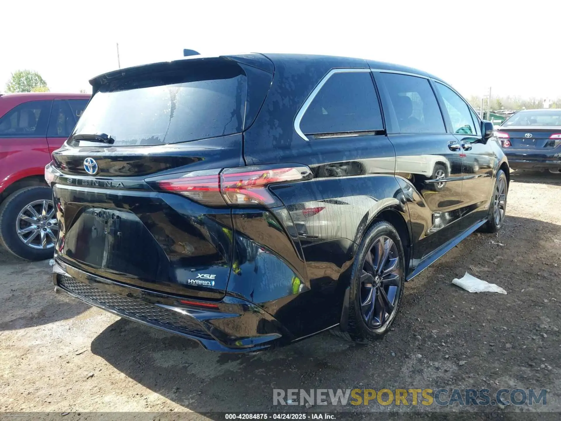 4 Фотография поврежденного автомобиля 5TDXRKEC3MS029904 TOYOTA SIENNA 2021