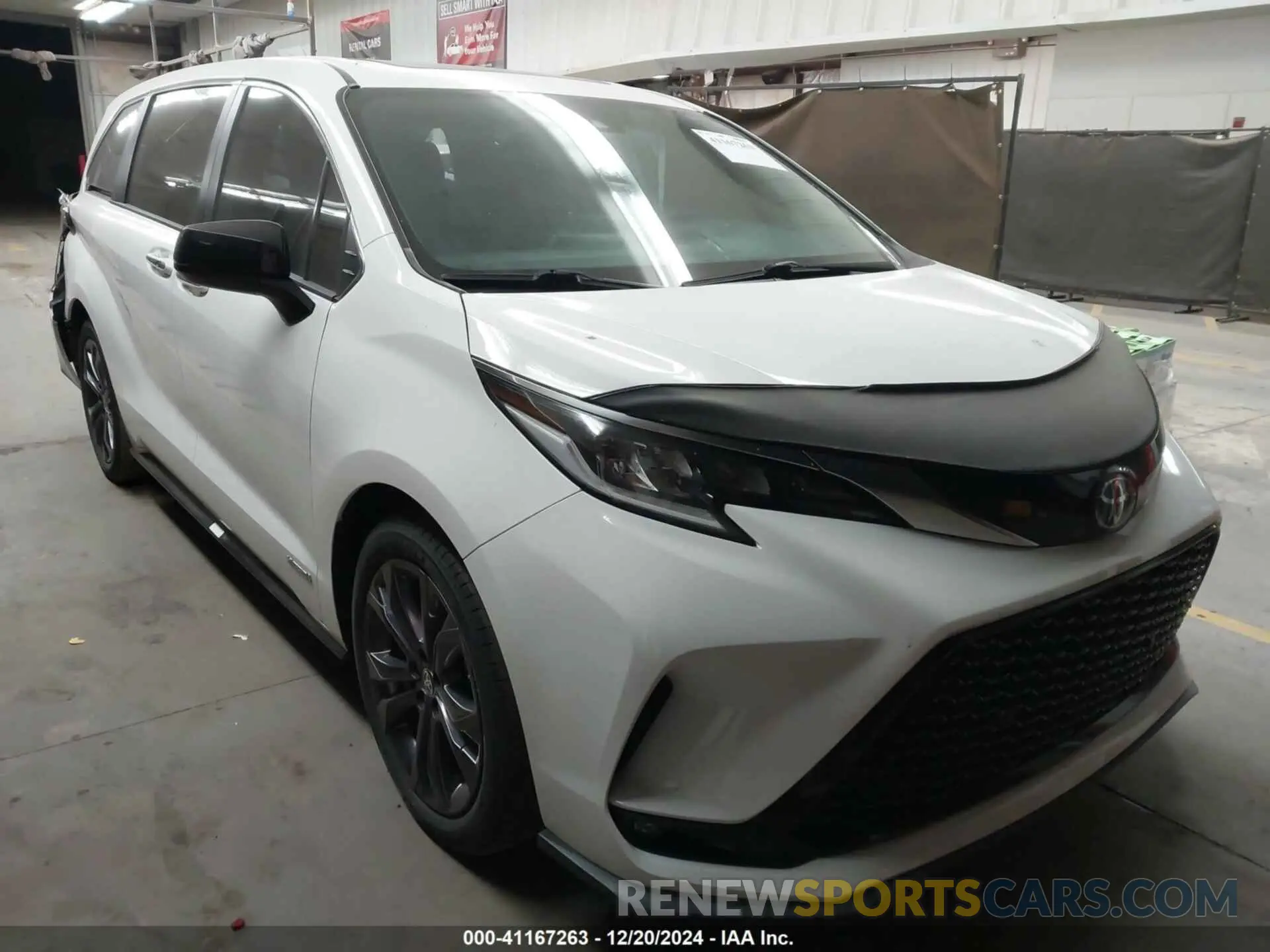 1 Фотография поврежденного автомобиля 5TDXRKEC6MS005385 TOYOTA SIENNA 2021