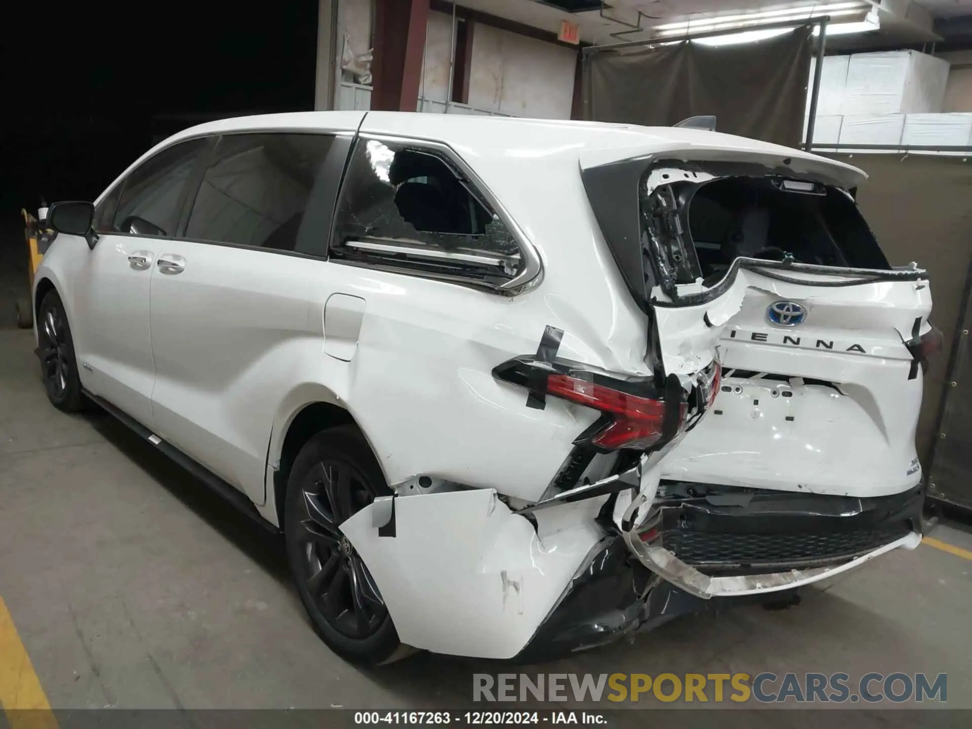 3 Фотография поврежденного автомобиля 5TDXRKEC6MS005385 TOYOTA SIENNA 2021