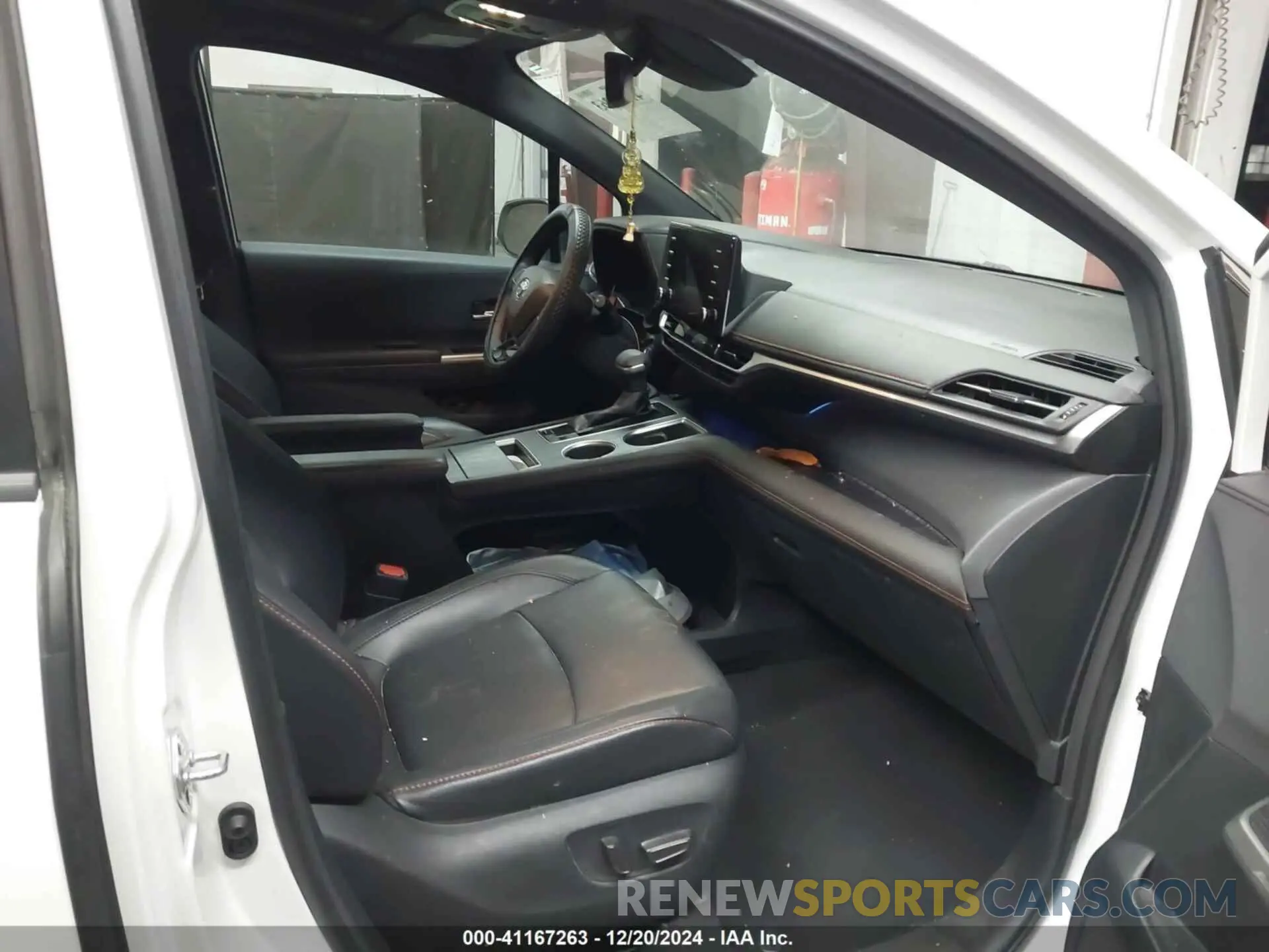 5 Фотография поврежденного автомобиля 5TDXRKEC6MS005385 TOYOTA SIENNA 2021