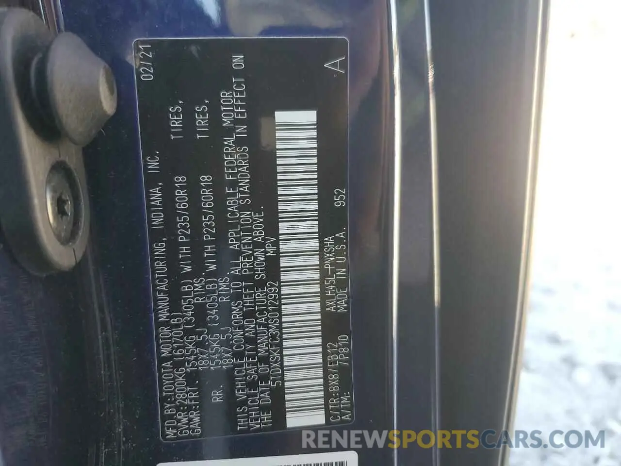 13 Photograph of a damaged car 5TDXSKFC3MS012992 TOYOTA SIENNA 2021