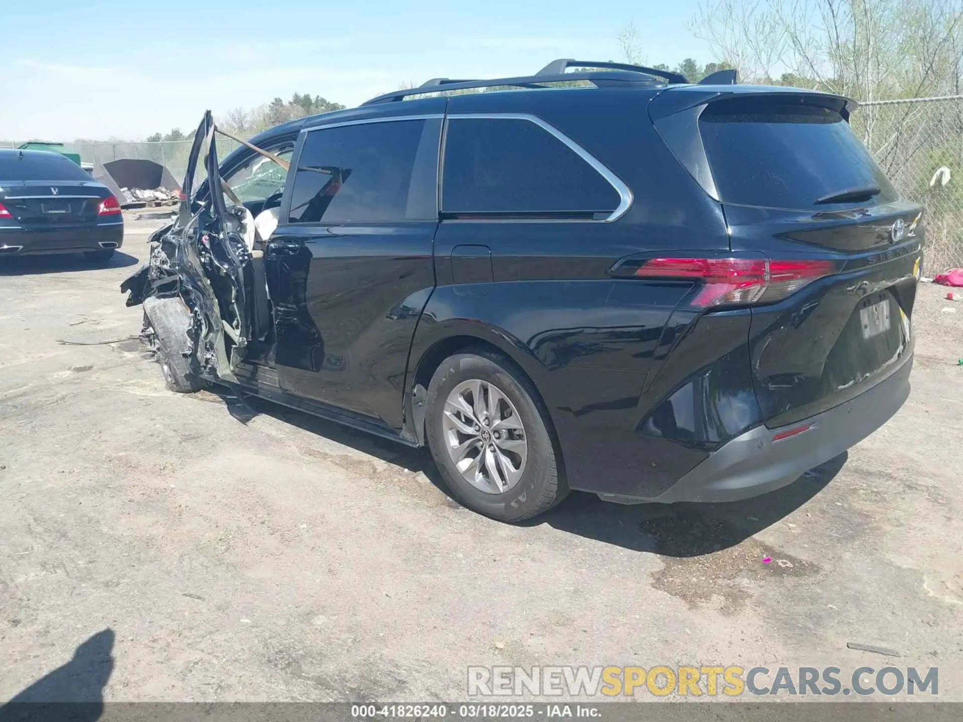 3 Фотография поврежденного автомобиля 5TDYRKEC0MS065277 TOYOTA SIENNA 2021