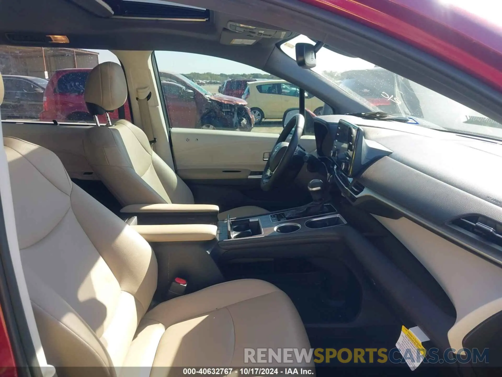 5 Фотография поврежденного автомобиля 5TDYRKEC4MS041371 TOYOTA SIENNA 2021