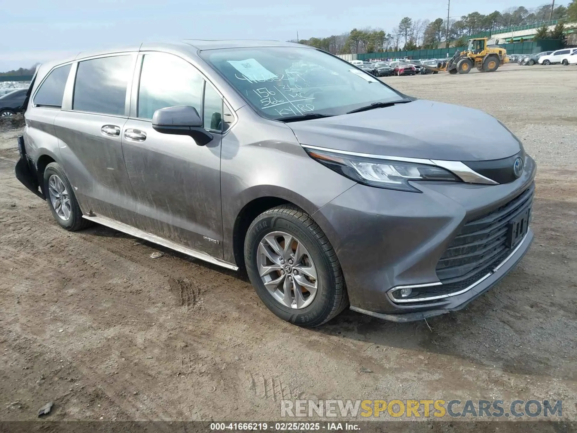 1 Photograph of a damaged car 5TDYSKFC1MS003048 TOYOTA SIENNA 2021