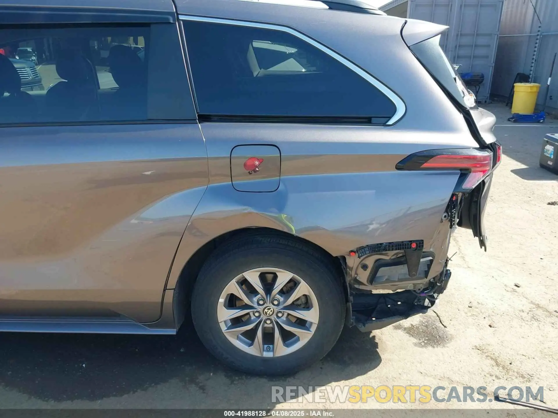 18 Фотография поврежденного автомобиля 5TDYSKFC4MS035573 TOYOTA SIENNA 2021