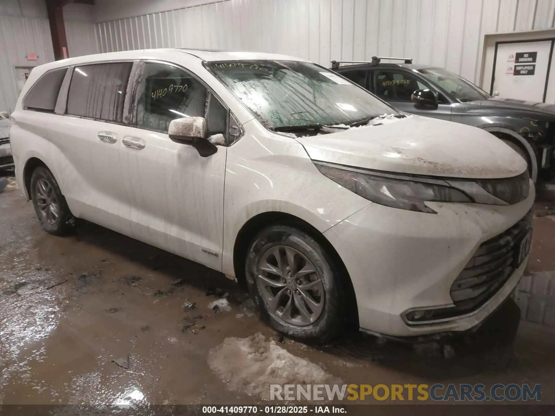 1 Фотография поврежденного автомобиля 5TDYSKFCXMS003131 TOYOTA SIENNA 2021