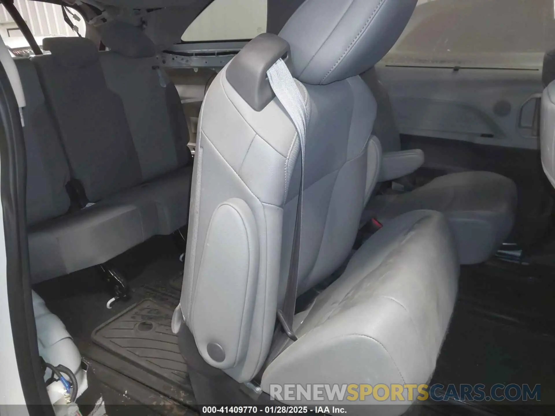 8 Фотография поврежденного автомобиля 5TDYSKFCXMS003131 TOYOTA SIENNA 2021
