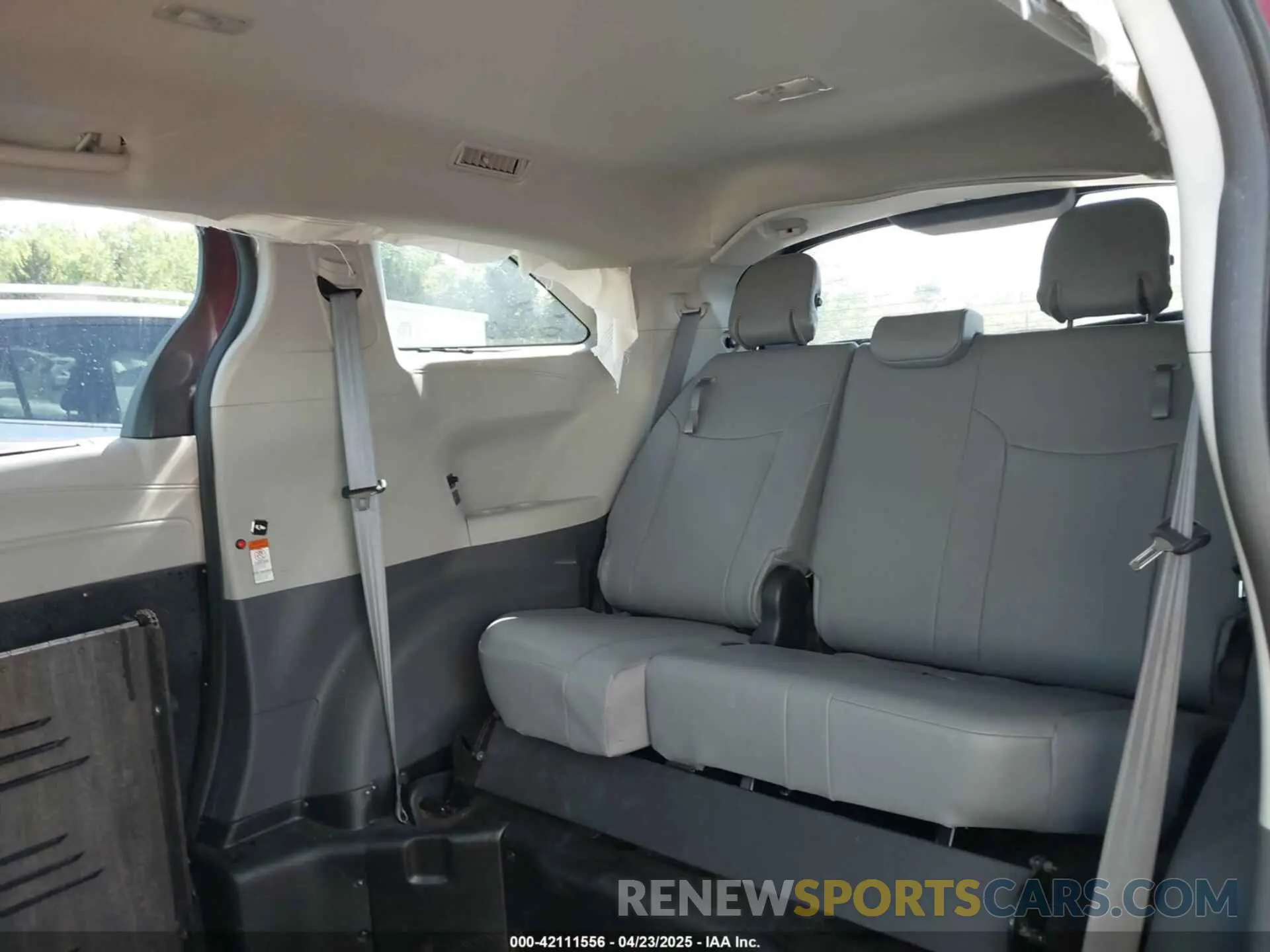 8 Фотография поврежденного автомобиля 5TDZRKEC0MS038956 TOYOTA SIENNA 2021