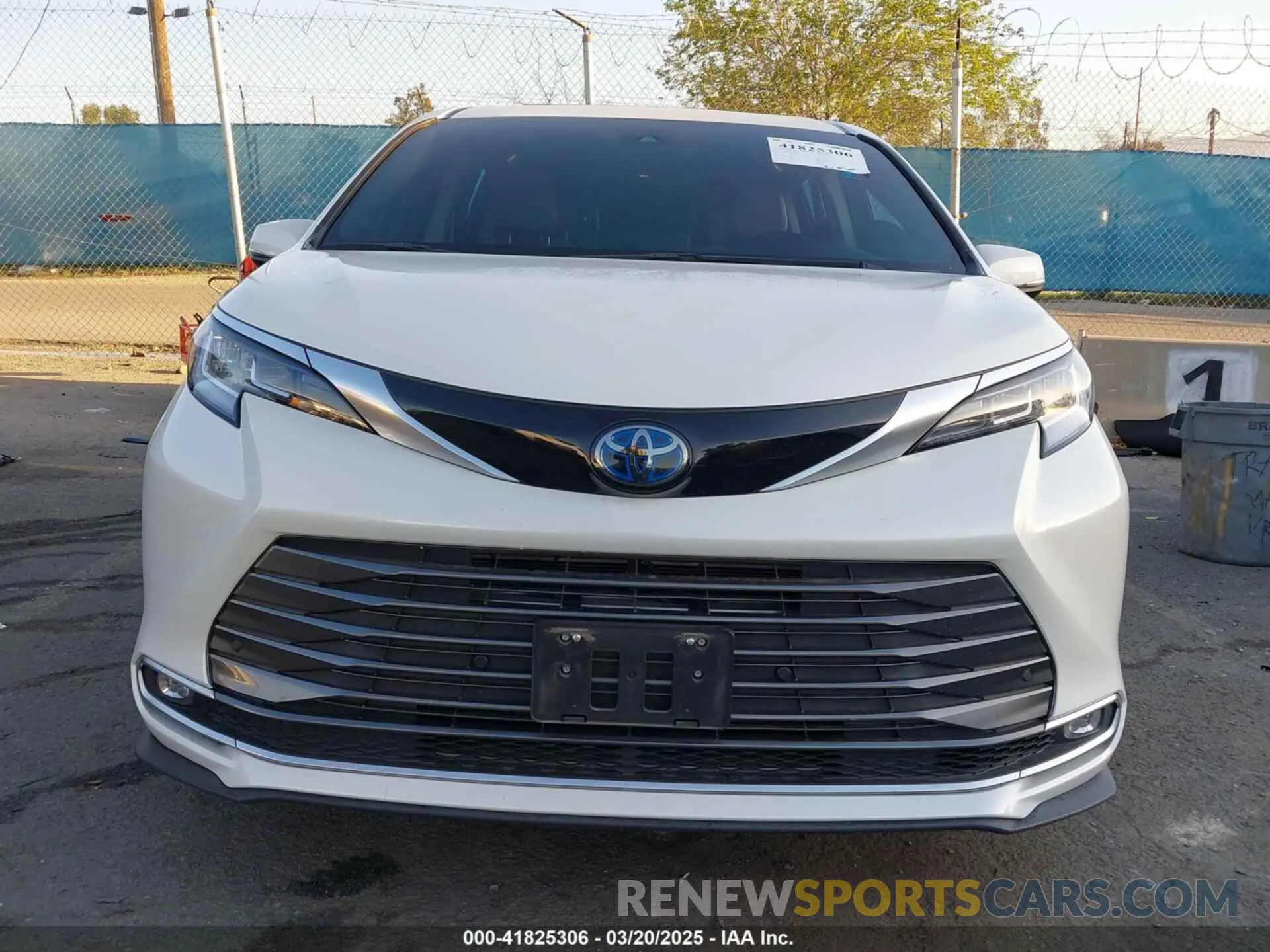 12 Фотография поврежденного автомобиля 5TDZRKEC1MS025276 TOYOTA SIENNA 2021