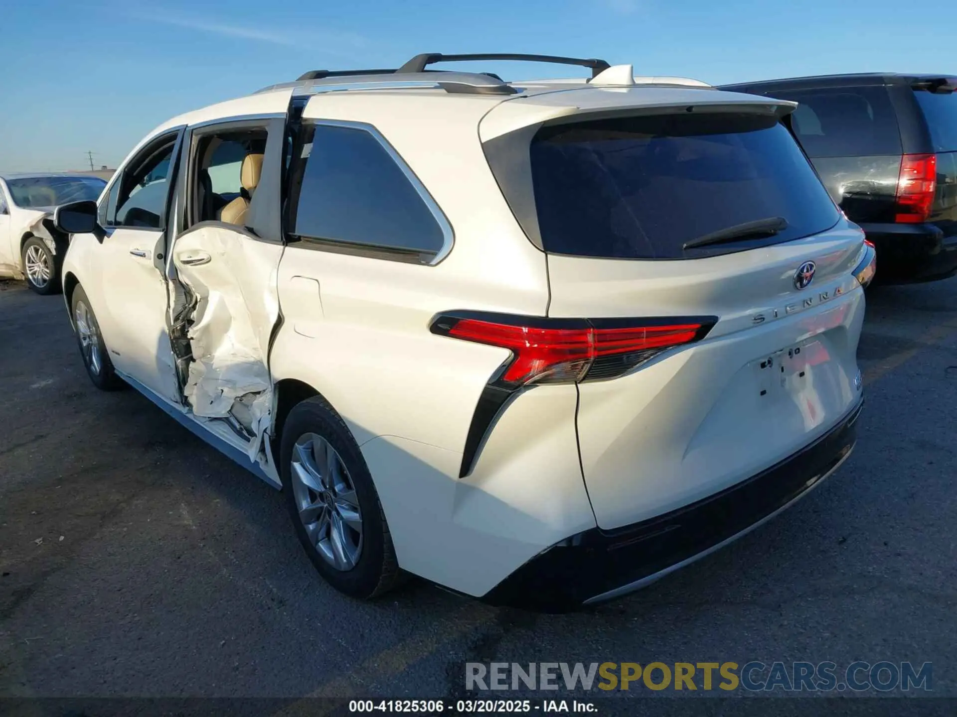 3 Фотография поврежденного автомобиля 5TDZRKEC1MS025276 TOYOTA SIENNA 2021