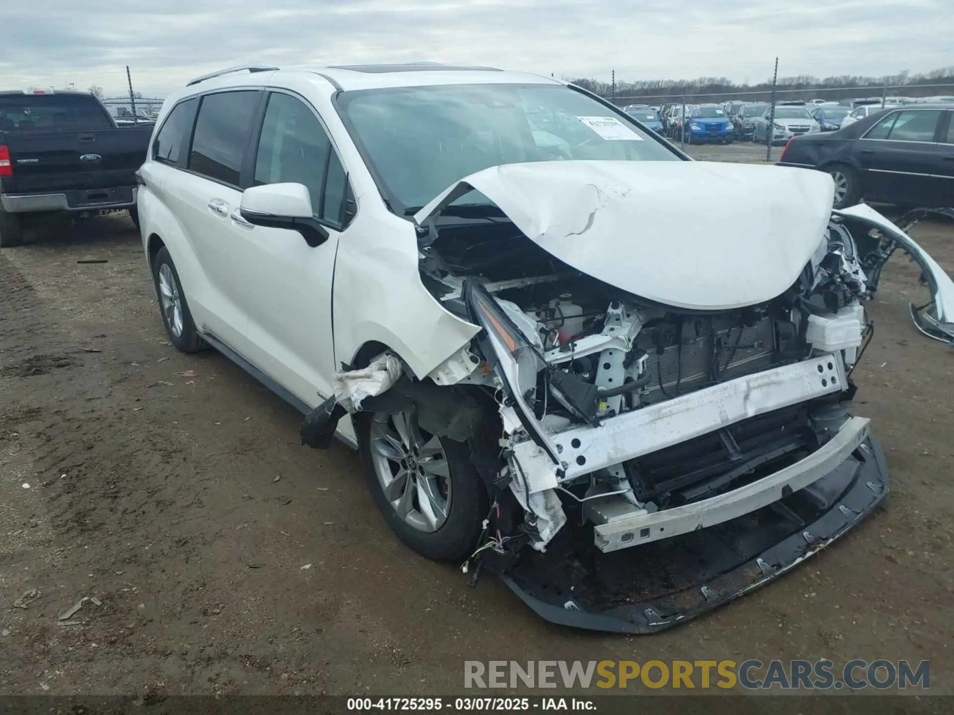 1 Фотография поврежденного автомобиля 5TDZRKEC4MS009752 TOYOTA SIENNA 2021