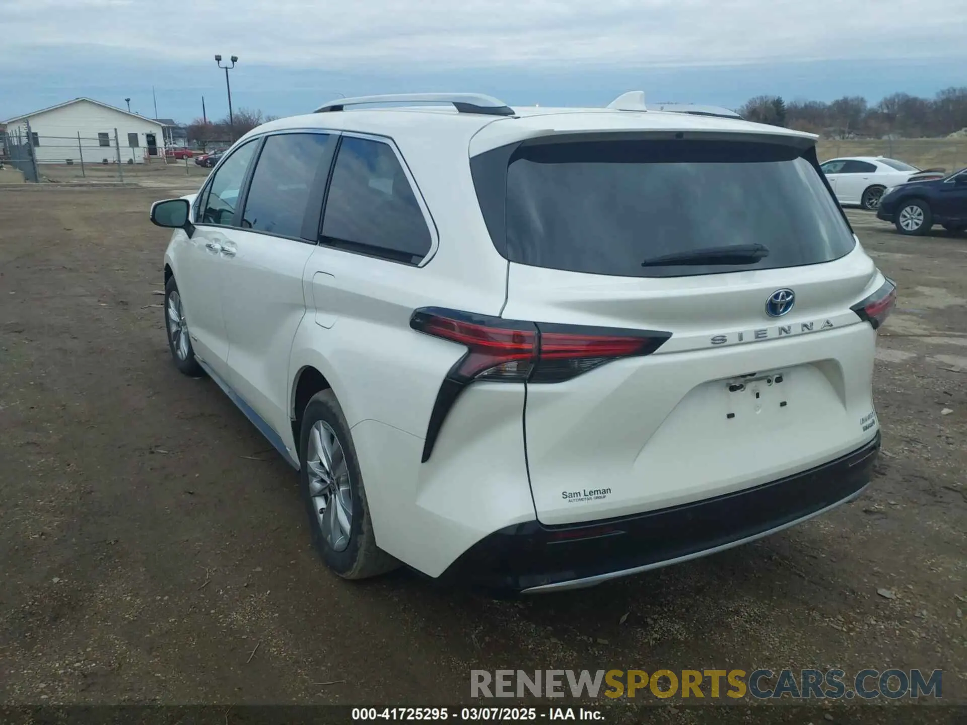 3 Фотография поврежденного автомобиля 5TDZRKEC4MS009752 TOYOTA SIENNA 2021