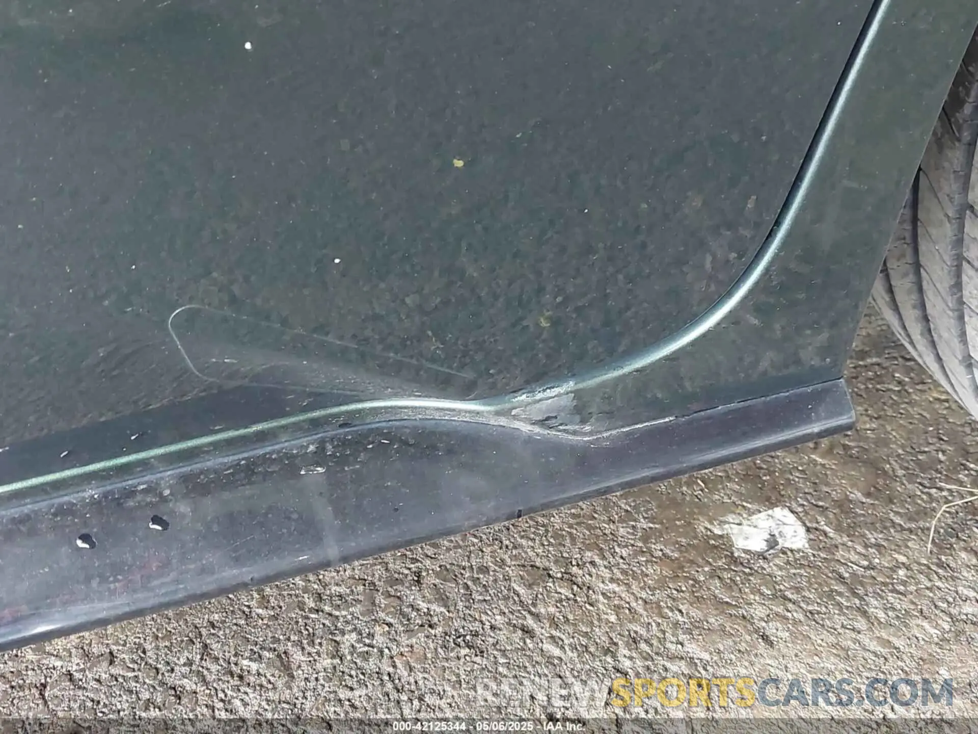 6 Photograph of a damaged car 5TDZSKFC8MS007554 TOYOTA SIENNA 2021