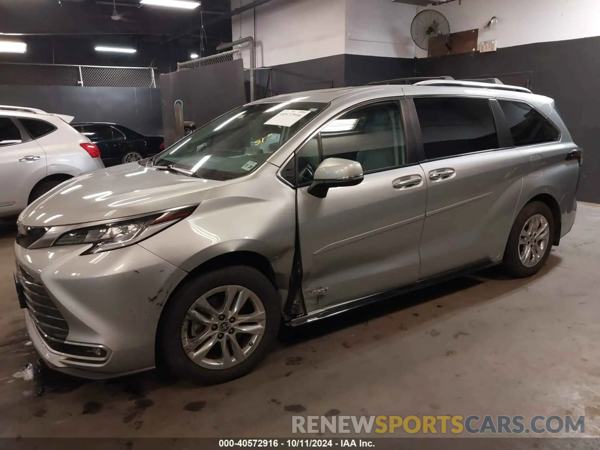 2 Photograph of a damaged car 5TDZSKFC8MS022863 TOYOTA SIENNA 2021