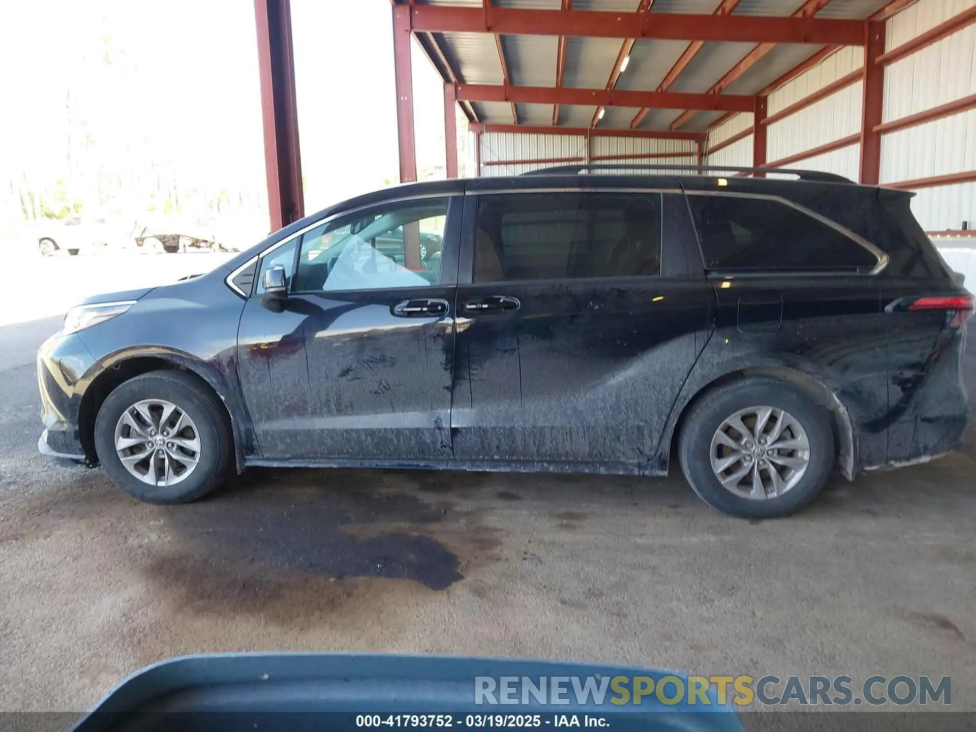 14 Фотография поврежденного автомобиля 5TDBRKEC6NS086528 TOYOTA SIENNA 2022