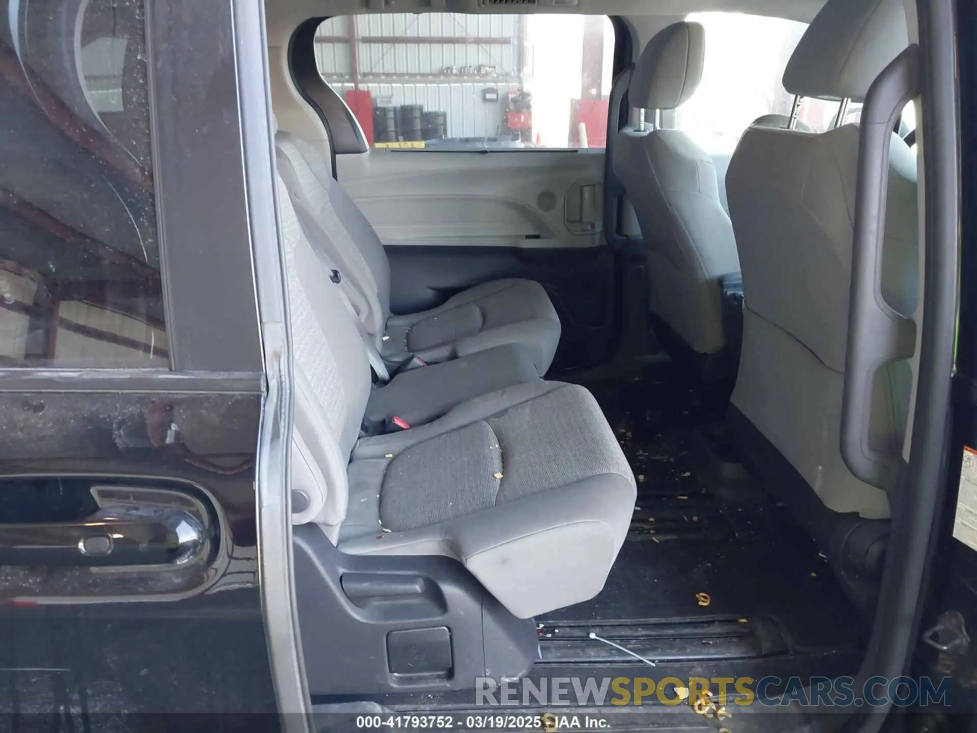 8 Фотография поврежденного автомобиля 5TDBRKEC6NS086528 TOYOTA SIENNA 2022