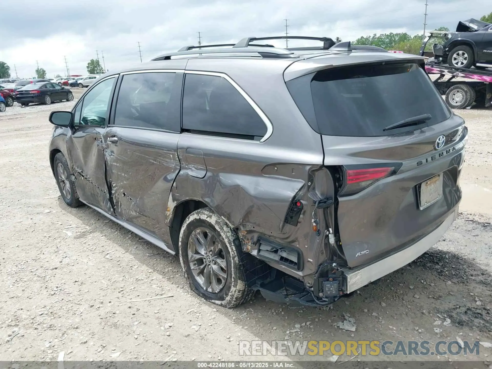 3 Фотография поврежденного автомобиля 5TDBSKFC8NS062850 TOYOTA SIENNA 2022