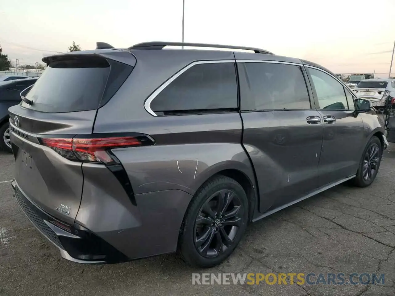 3 Фотография поврежденного автомобиля 5TDDRKEC1NS078748 TOYOTA SIENNA 2022