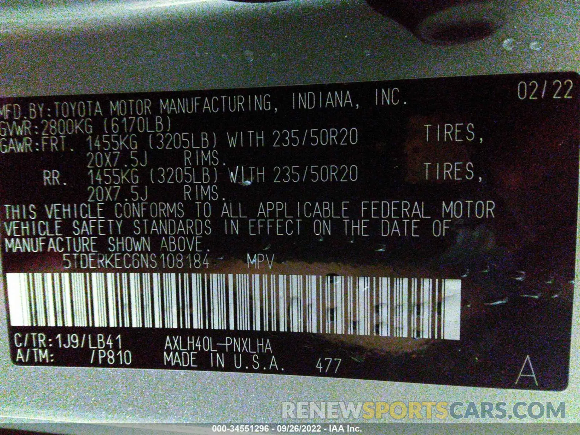 9 Photograph of a damaged car 5TDERKEC6NS108184 TOYOTA SIENNA 2022