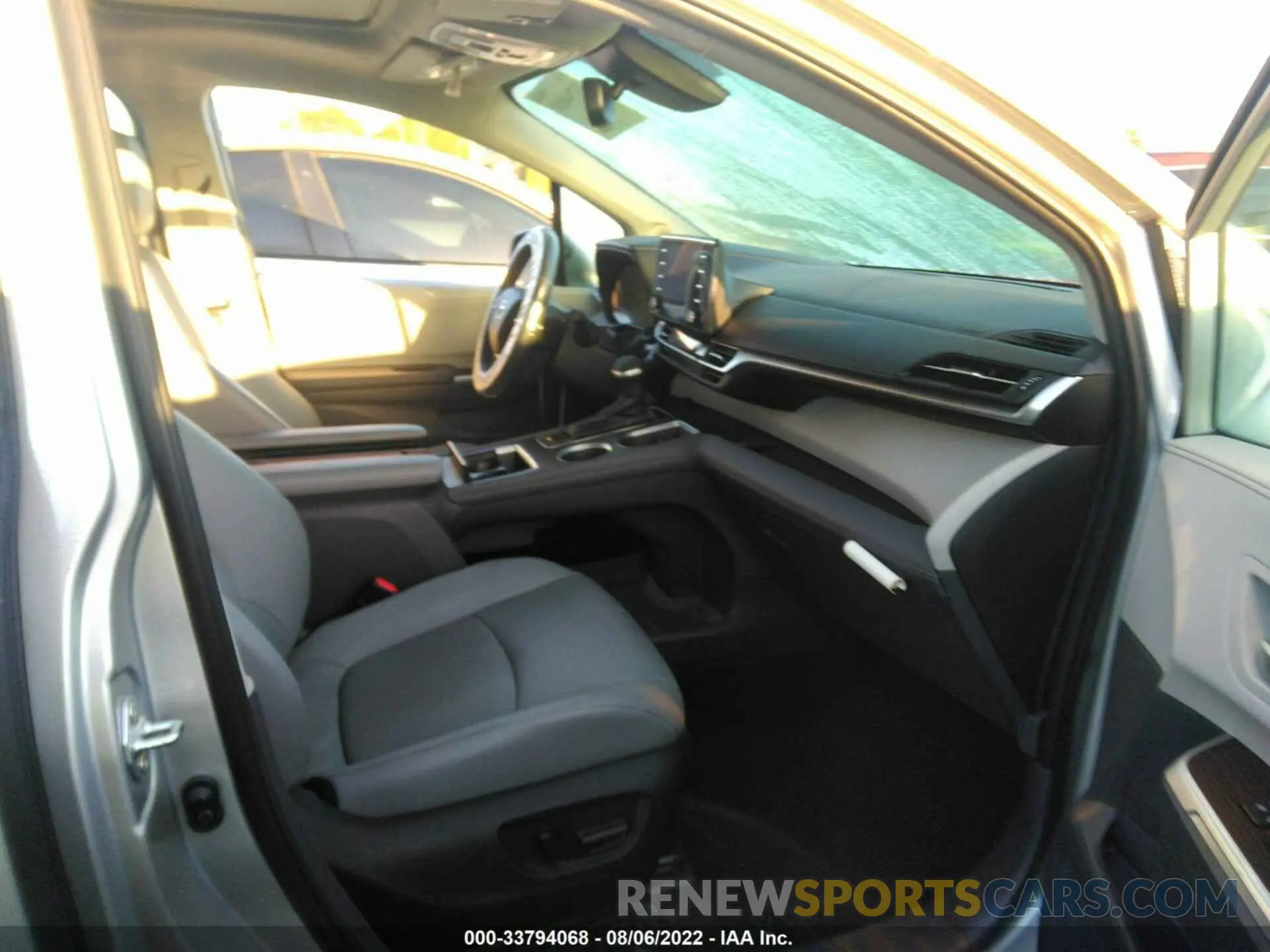 5 Фотография поврежденного автомобиля 5TDJRKECXNS116285 TOYOTA SIENNA 2022