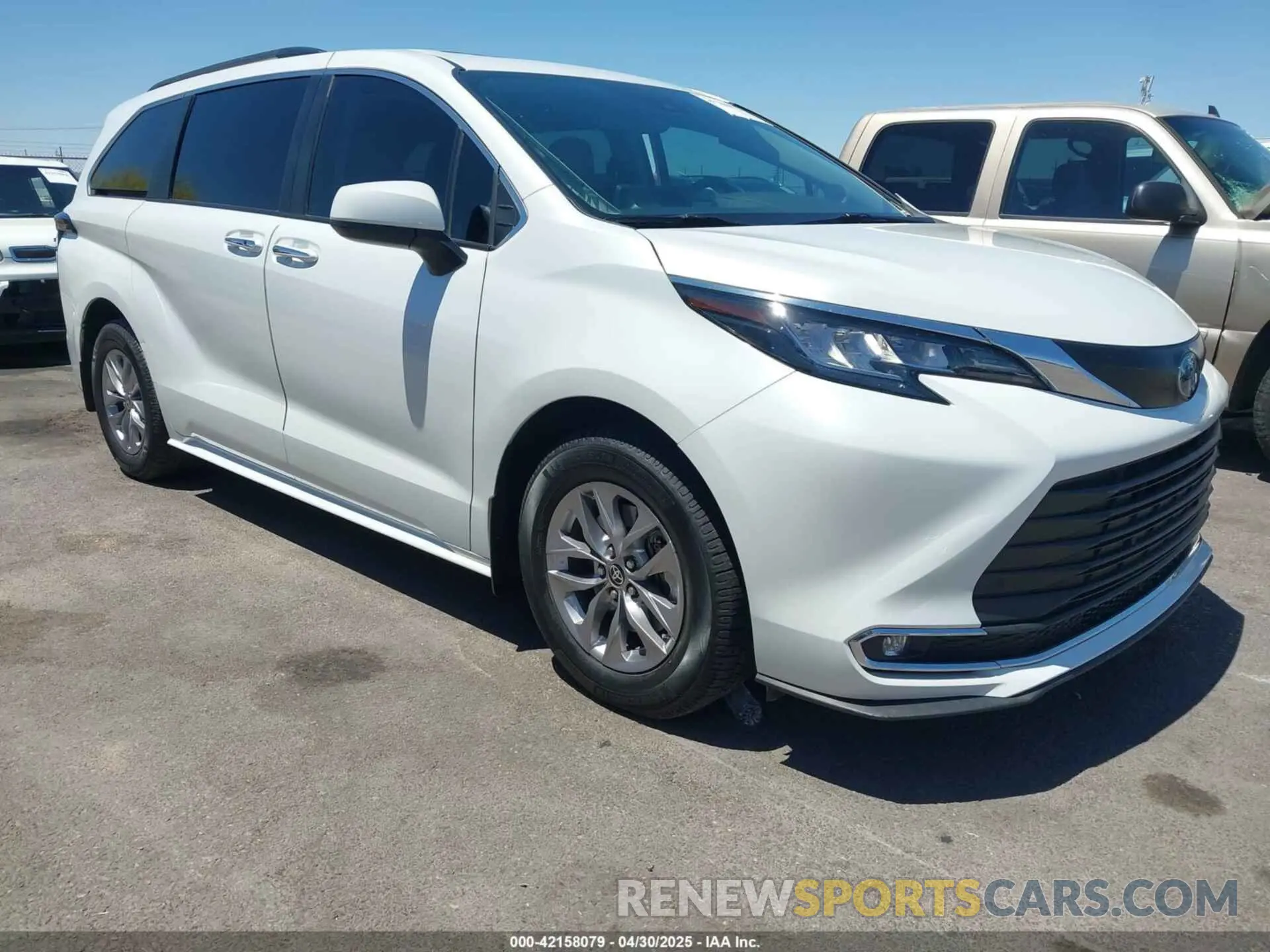 1 Фотография поврежденного автомобиля 5TDJRKECXNS118859 TOYOTA SIENNA 2022