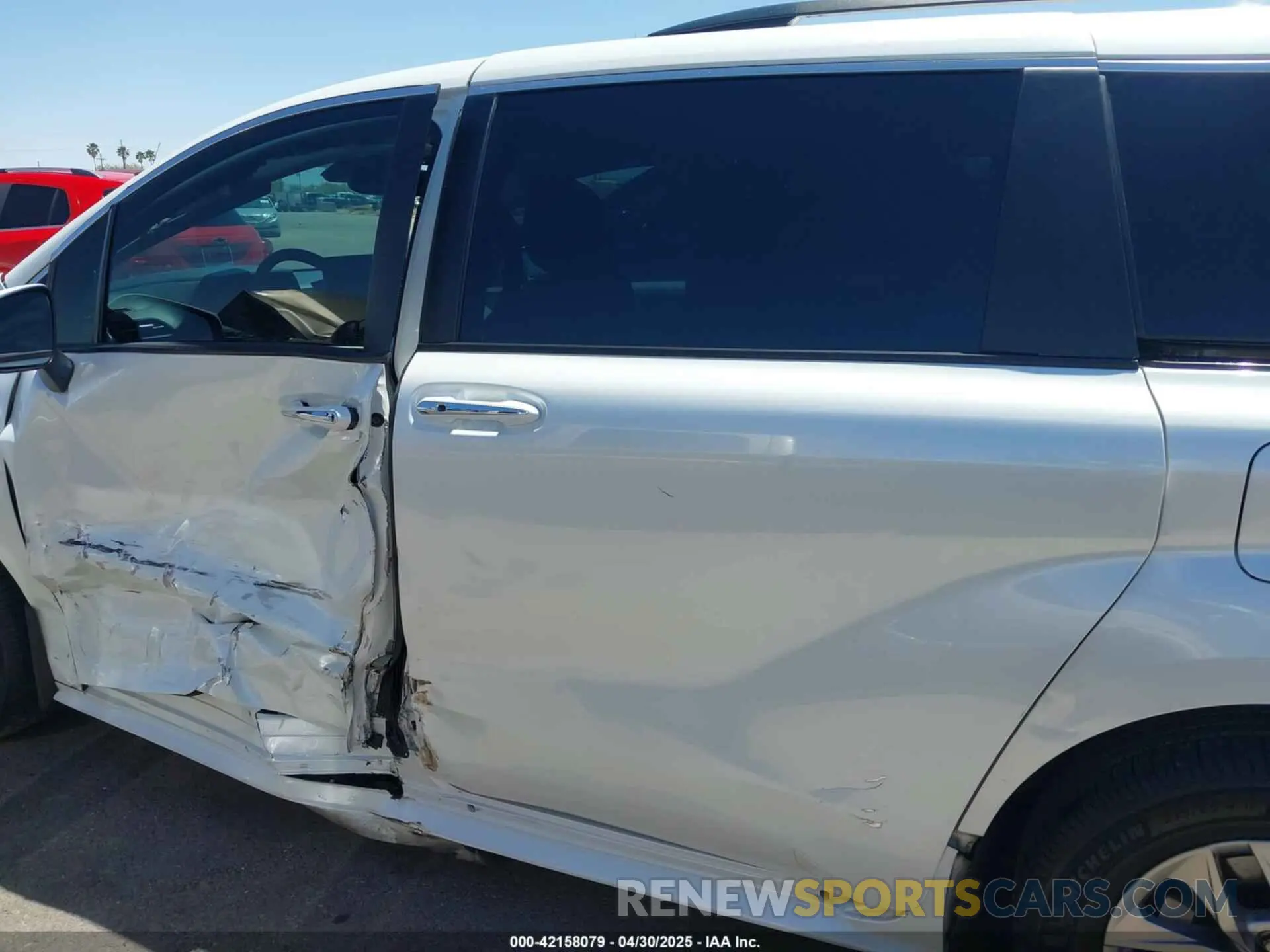 14 Фотография поврежденного автомобиля 5TDJRKECXNS118859 TOYOTA SIENNA 2022