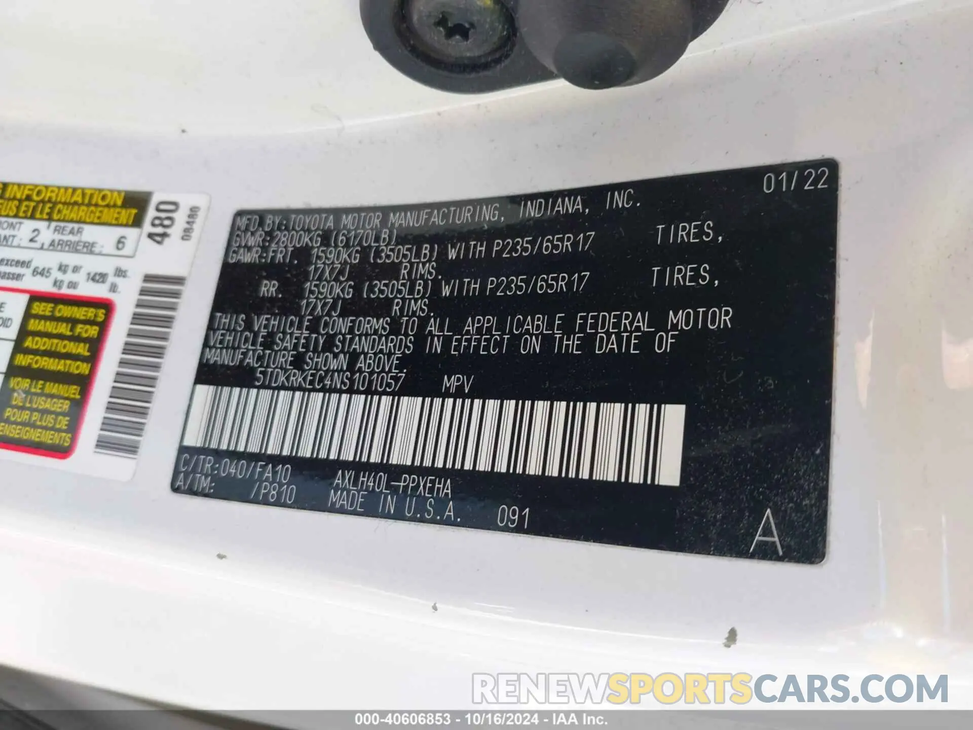 9 Photograph of a damaged car 5TDKRKEC4NS101057 TOYOTA SIENNA 2022