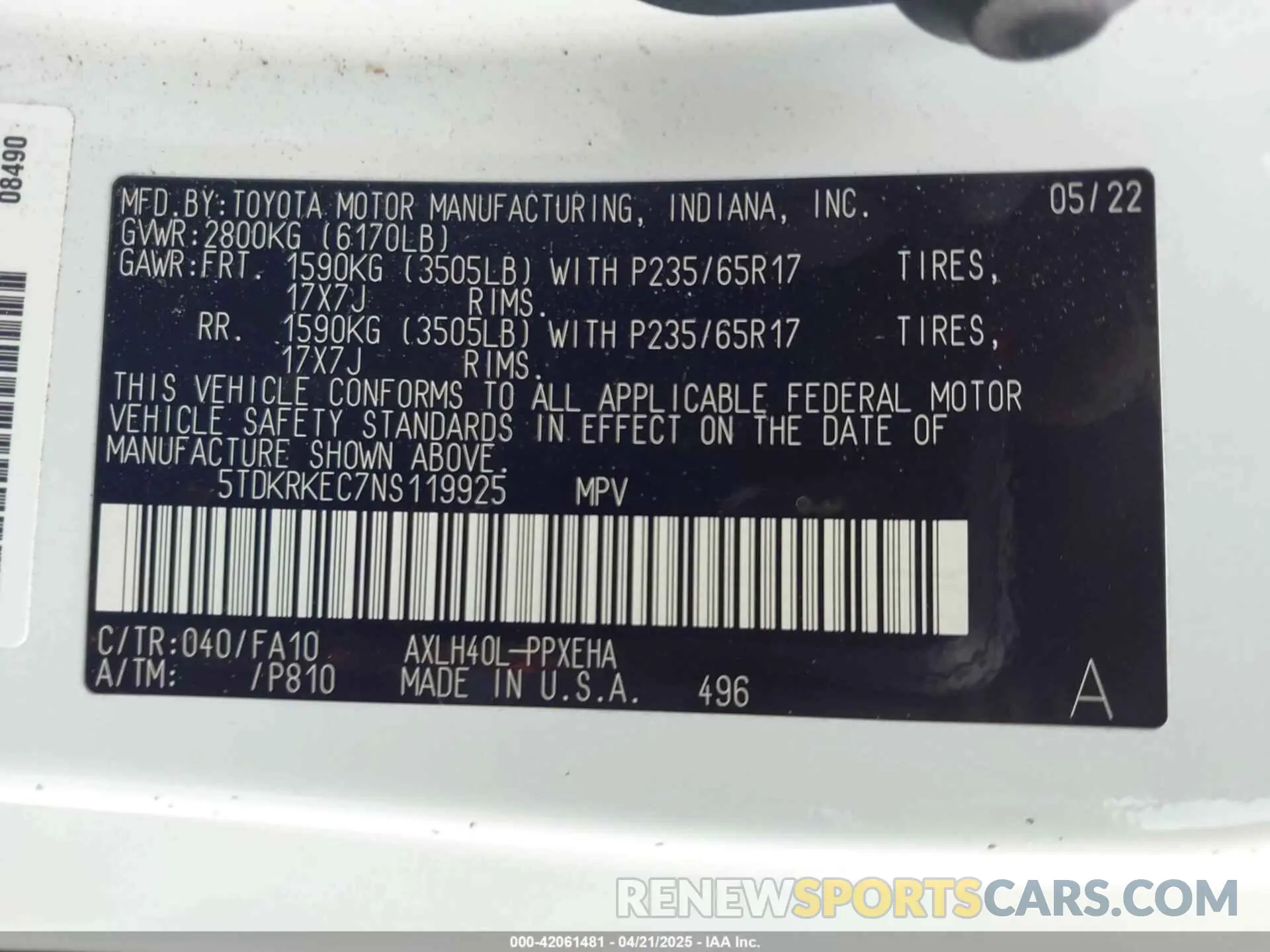 9 Photograph of a damaged car 5TDKRKEC7NS119925 TOYOTA SIENNA 2022