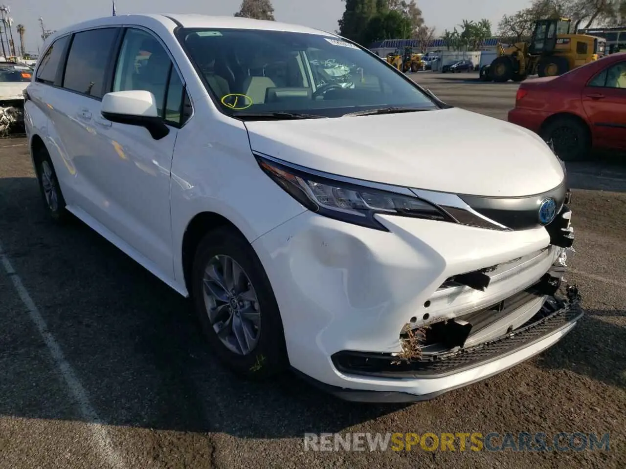 1 Photograph of a damaged car 5TDKRKEC8NS082917 TOYOTA SIENNA 2022