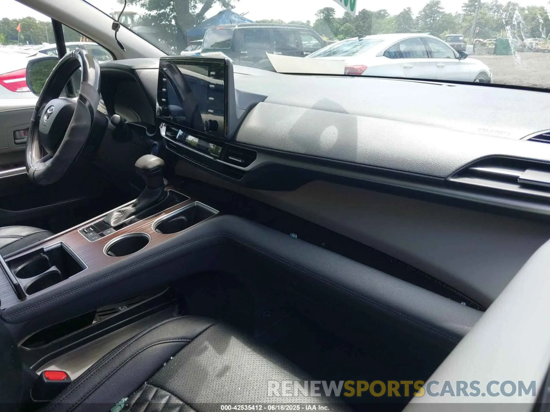 5 Фотография поврежденного автомобиля 5TDKRKEC9NS118226 TOYOTA SIENNA 2022