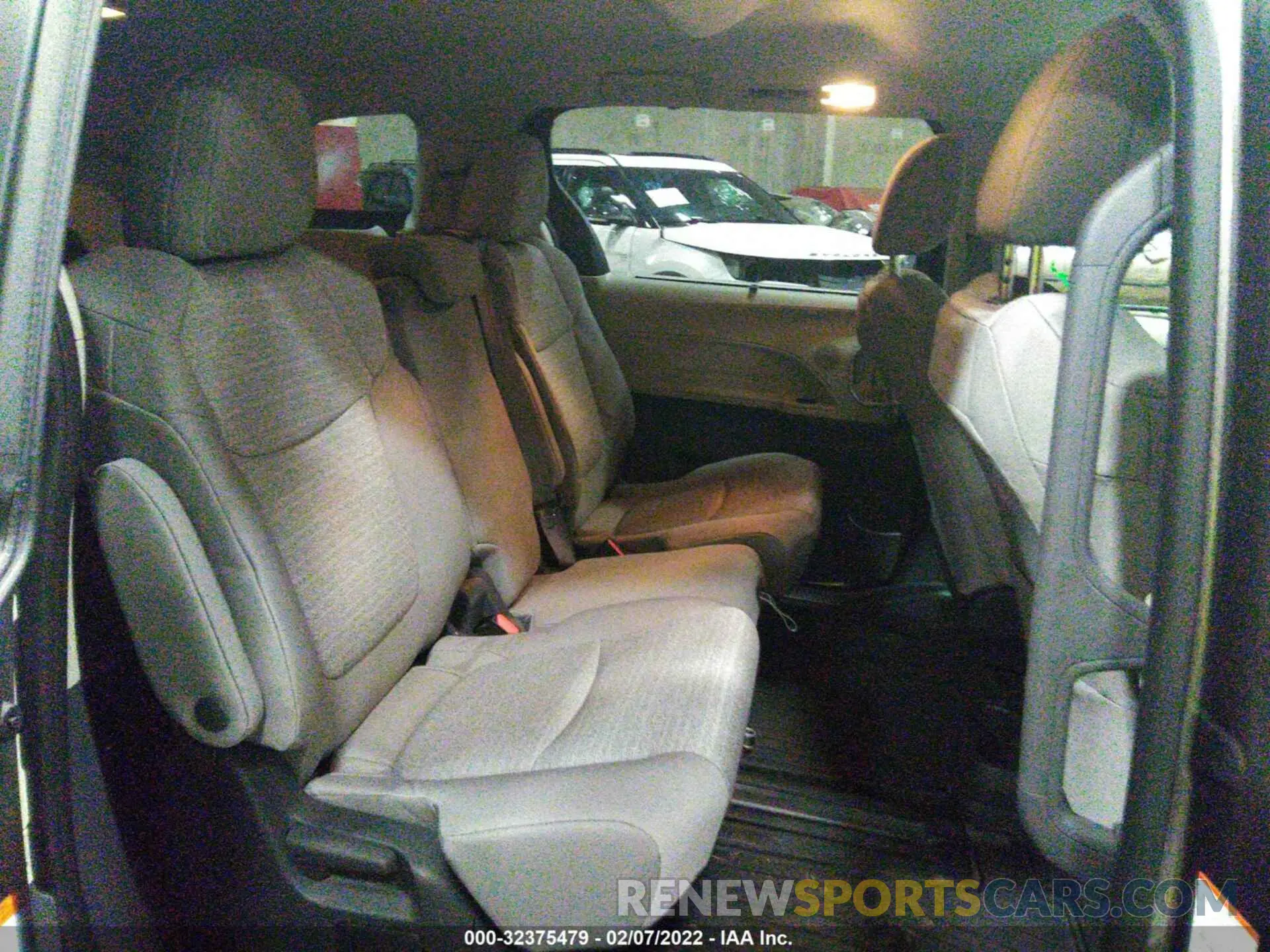 8 Фотография поврежденного автомобиля 5TDKSKFC7NS046042 TOYOTA SIENNA 2022