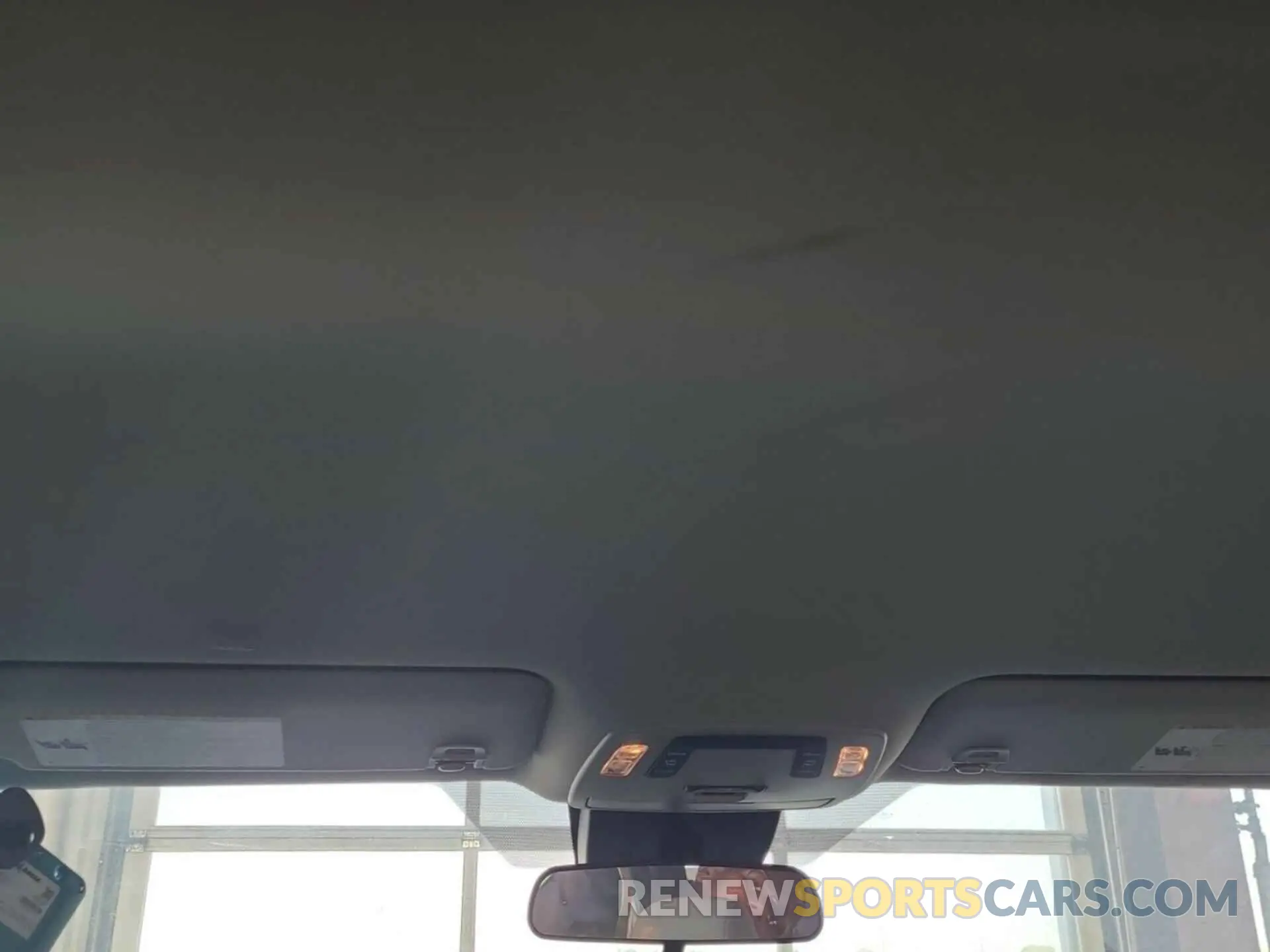 27 Photograph of a damaged car 5TDKSKFC8NS070785 TOYOTA SIENNA 2022