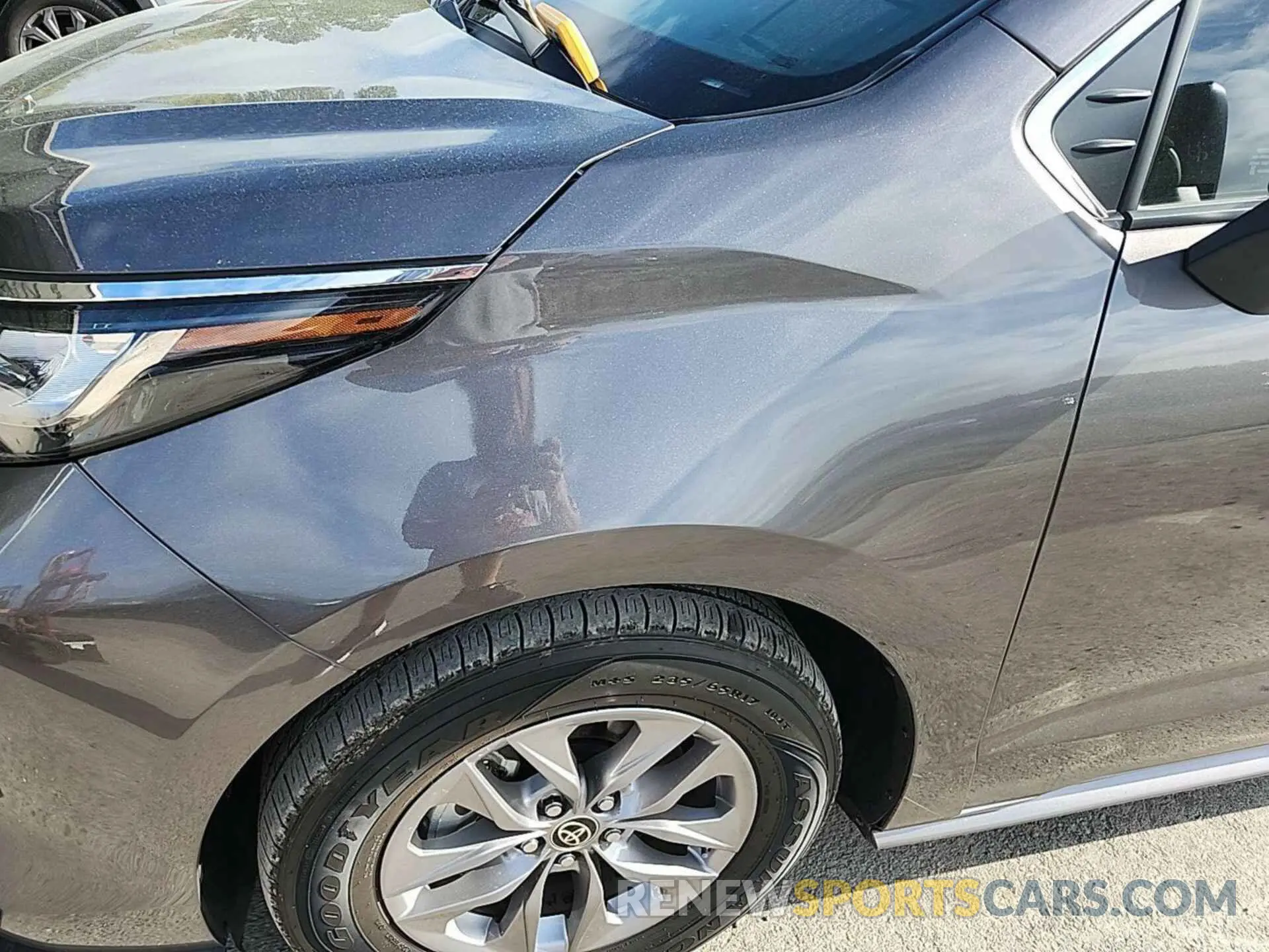 9 Photograph of a damaged car 5TDKSKFCXNS070061 TOYOTA SIENNA 2022