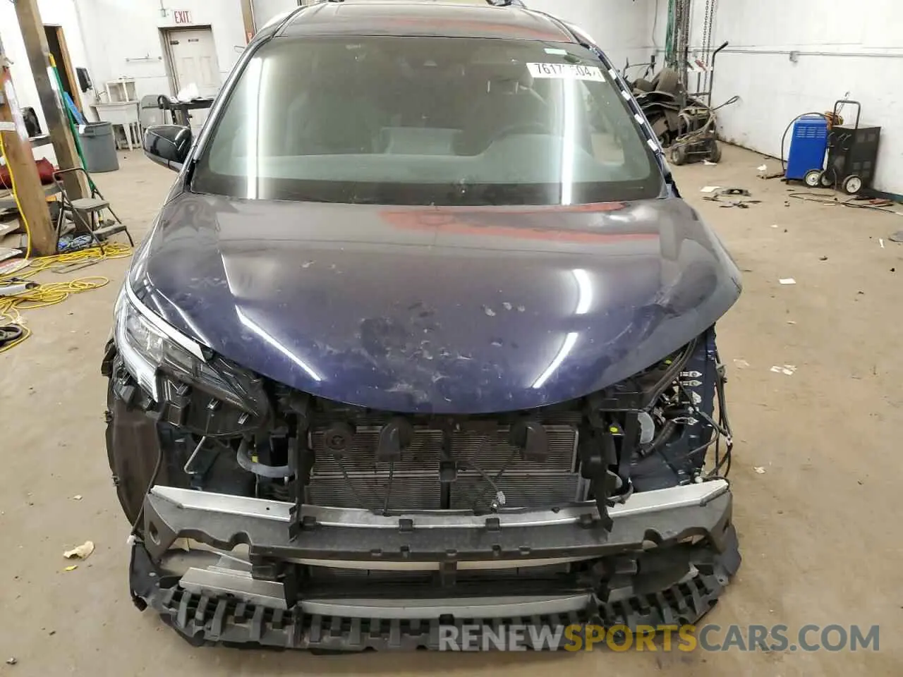 5 Фотография поврежденного автомобиля 5TDXRKEC2NS136251 TOYOTA SIENNA 2022