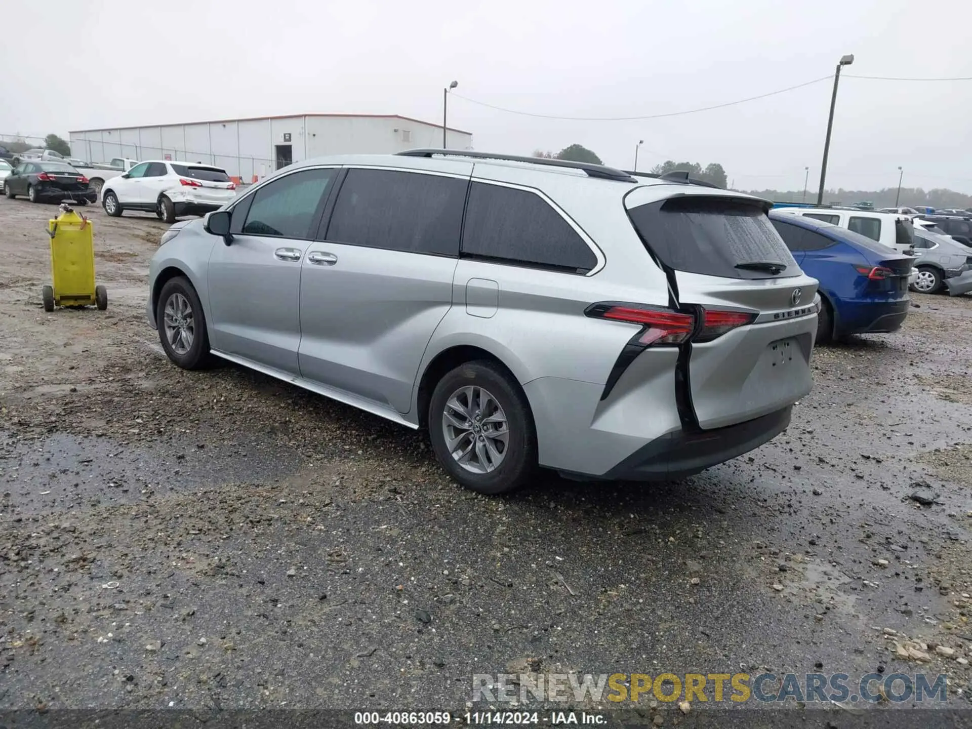 3 Photograph of a damaged car 5TDYRKEC1NS090772 TOYOTA SIENNA 2022