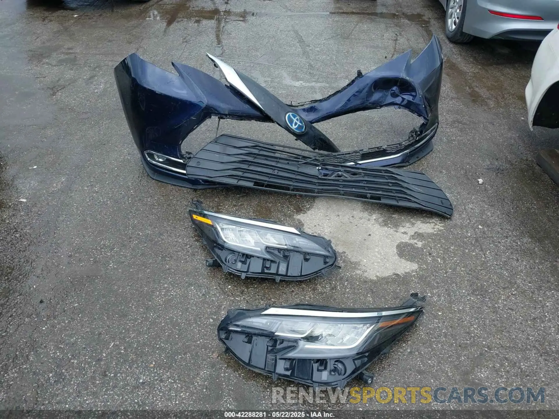 12 Фотография поврежденного автомобиля 5TDYRKEC1NS125083 TOYOTA SIENNA 2022